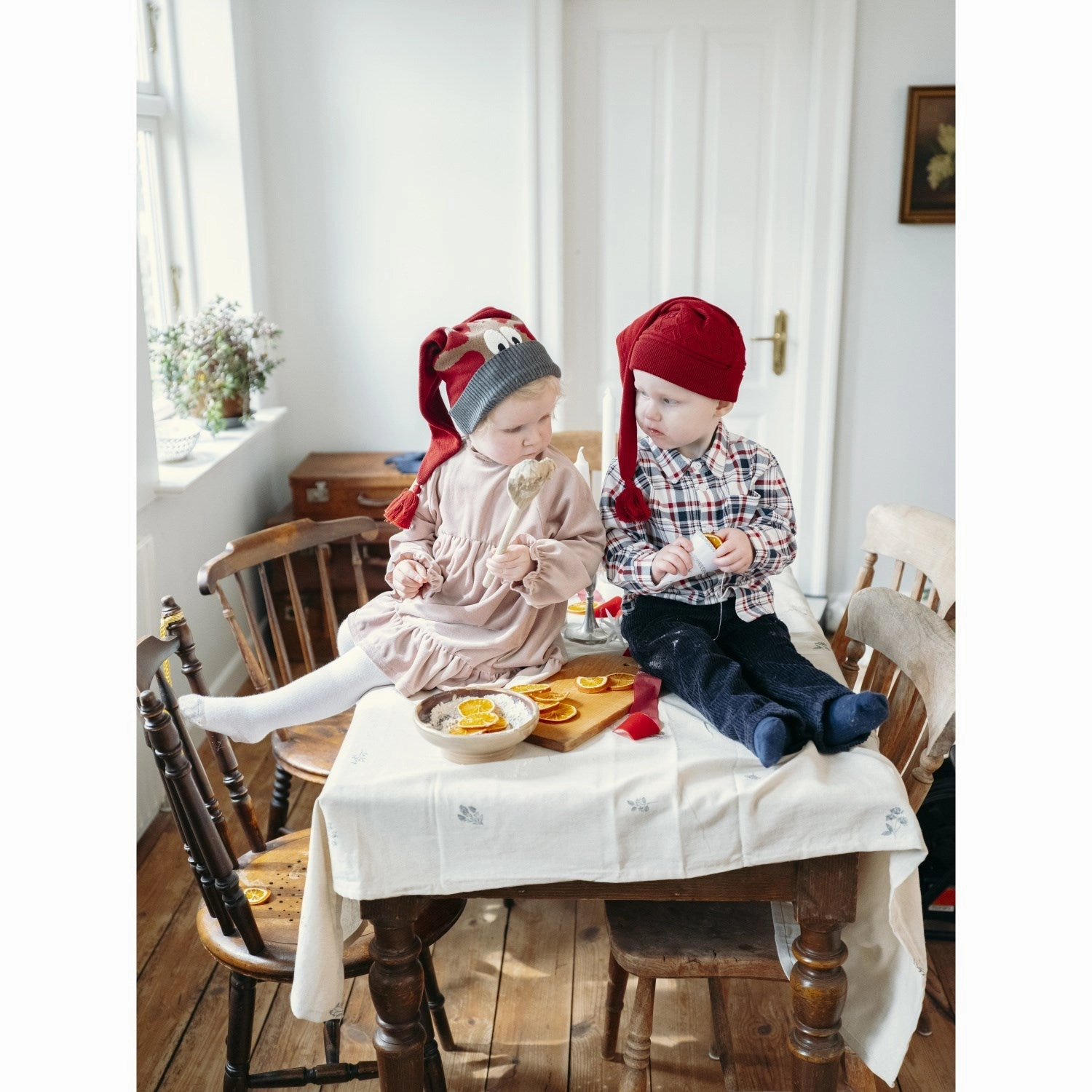 Easy Pick V Neckline Hust & Claire Adobe Rose Donna Dress