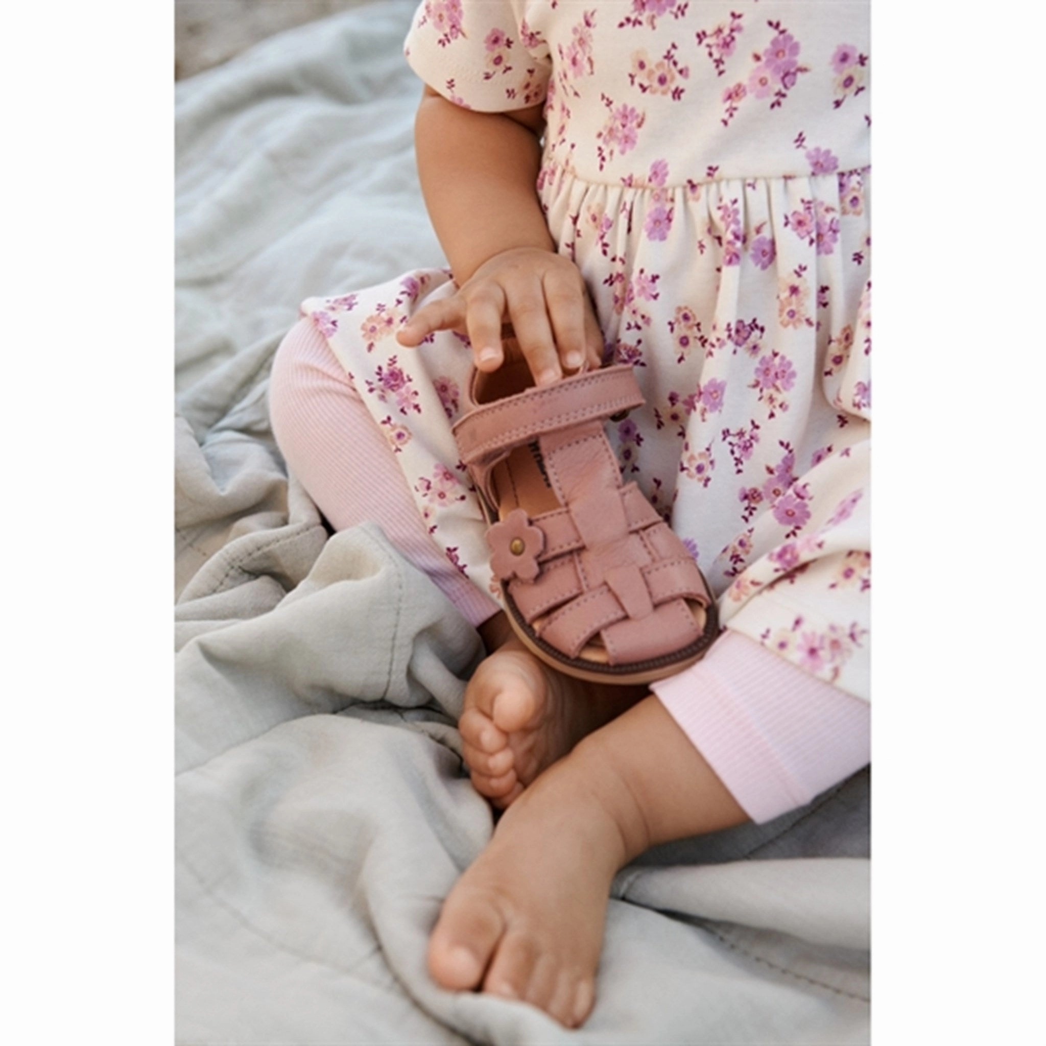 Sophisticated Elegance Fresh Appeal Wheat Shell Flowers Jersey Dress Nova