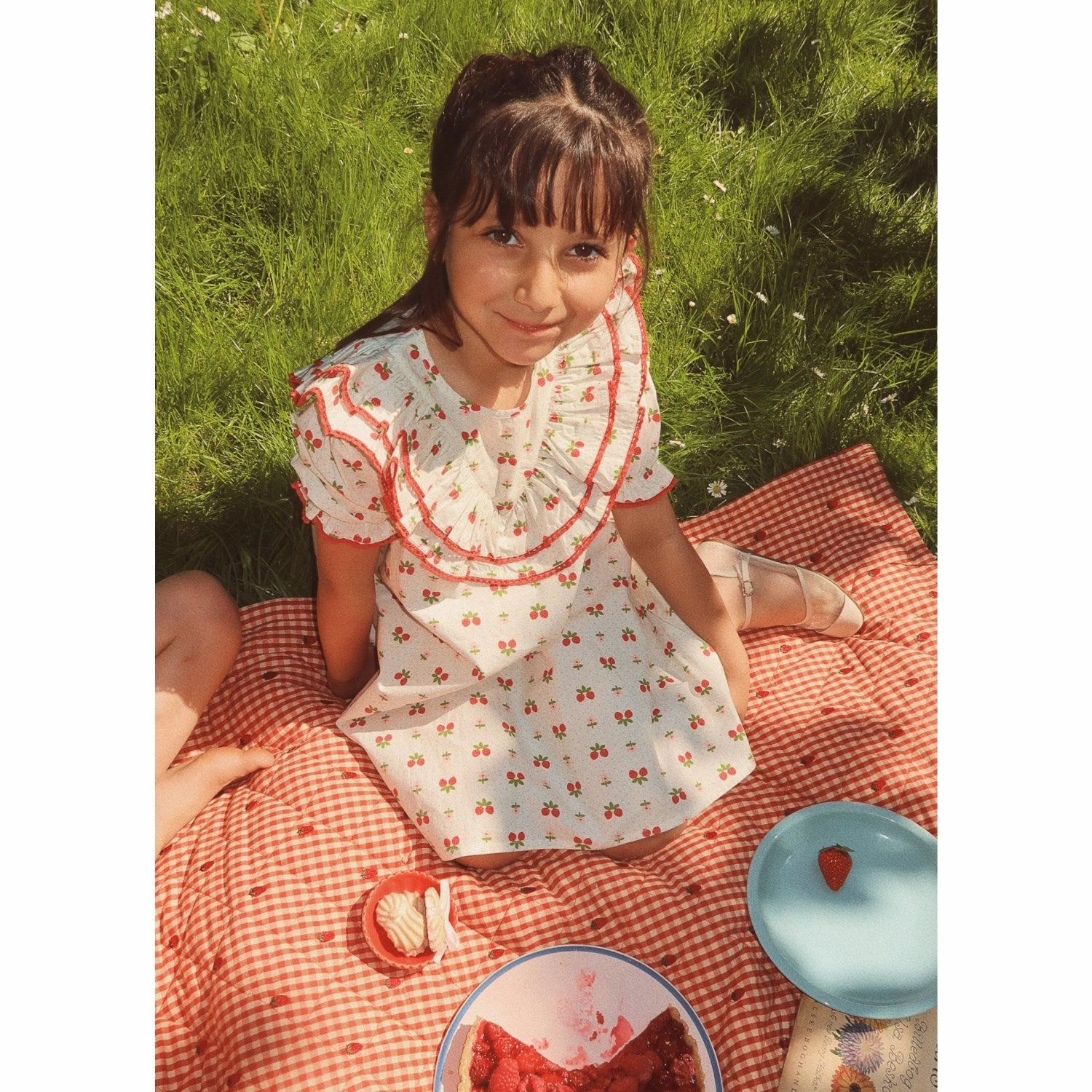 Fl?ss Soft White Berry Sofia Dress Delicate Details Quick Fit