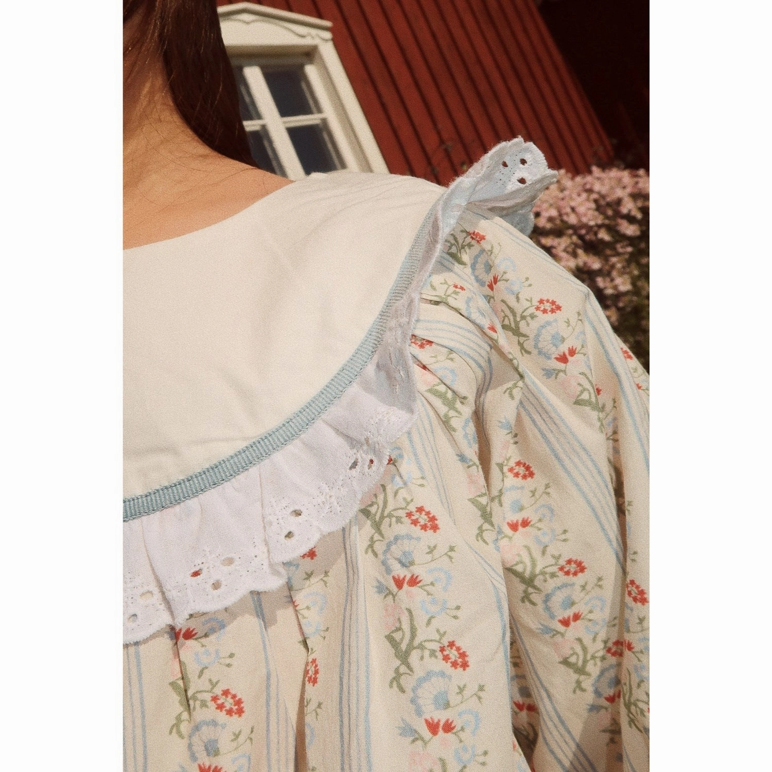 Easy Layers Work-to-Play Wear Fl?ss Soft white/Bright blue Abigail Dress