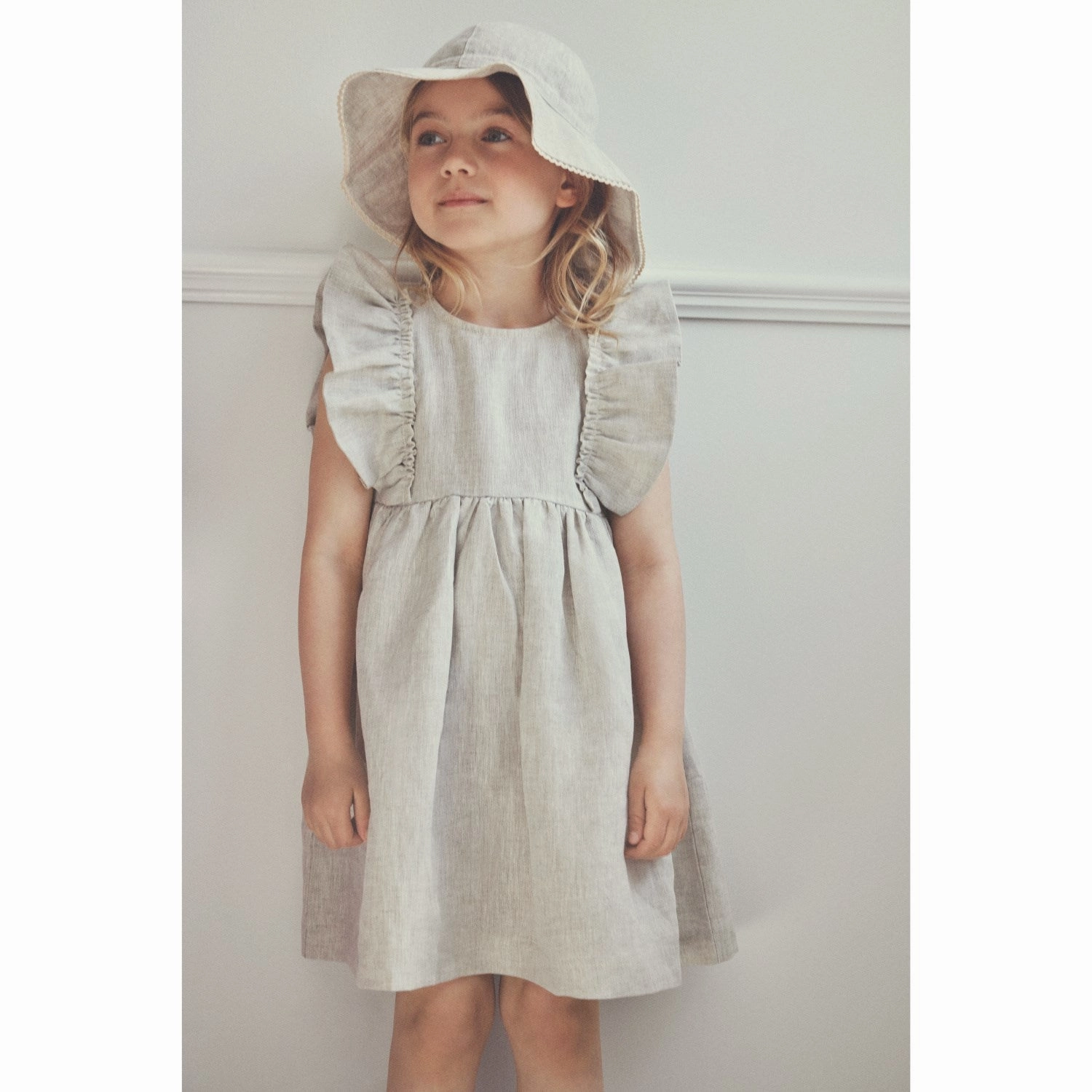 Huttelihut Antique White Dress Linen Quick Layer