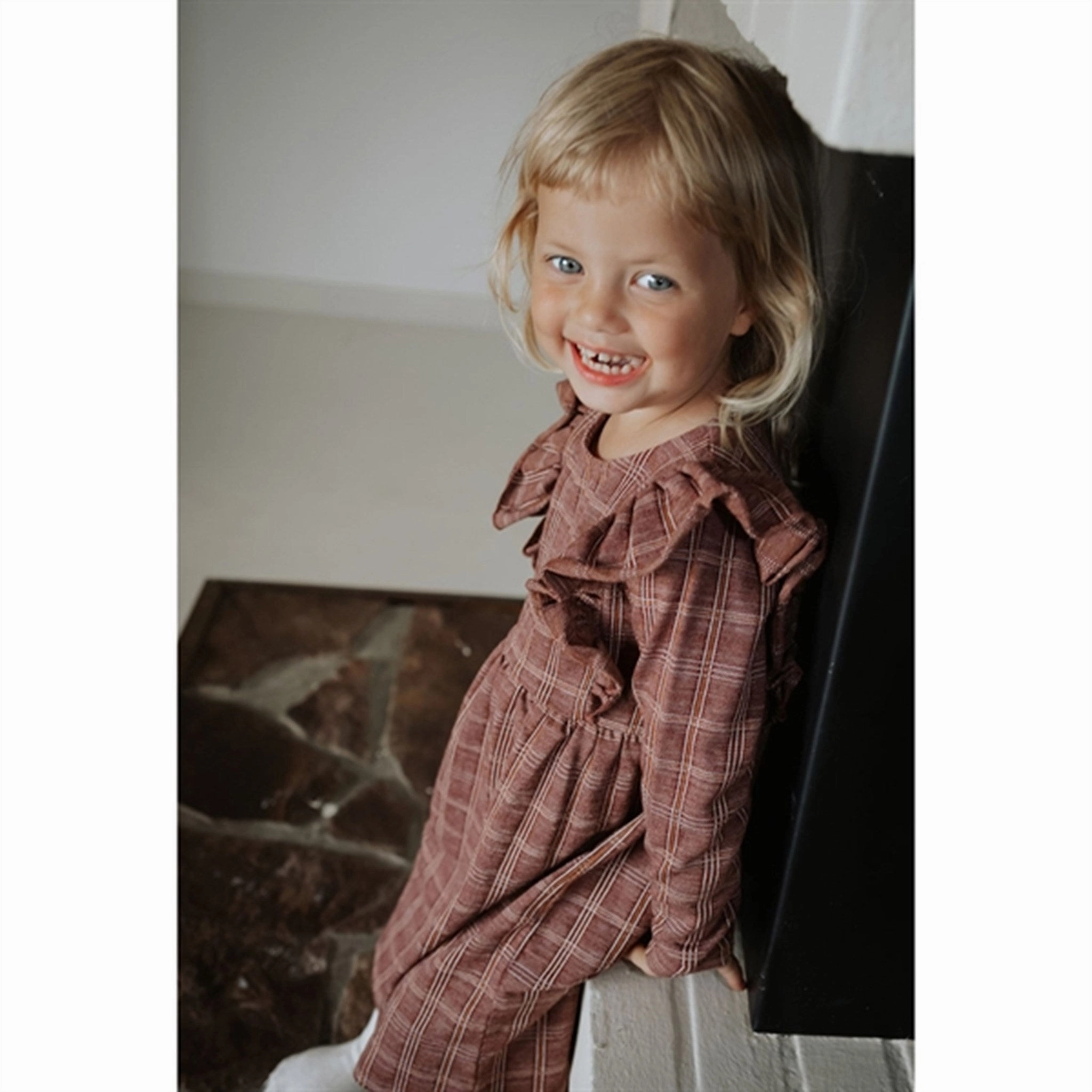 Fliink Chicory Coffee Miro Ls Ruffle Dress Wardrobe-Staple