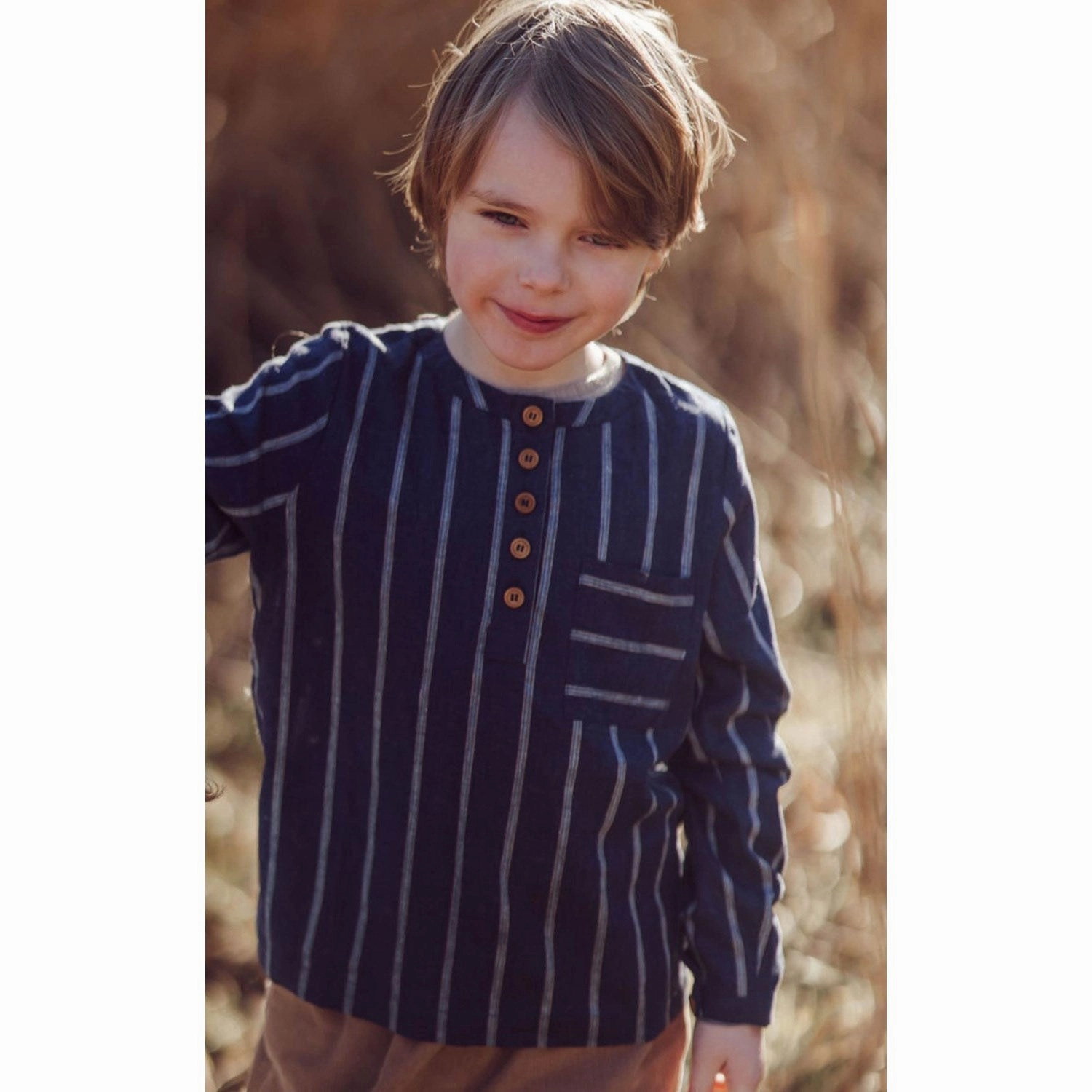 Versatile Outfit Fliink Insignia Blue / Sandshell Vira Ls Shirt