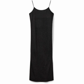 Warm Undertone Body Confidence Sofie Schnoor Black Dress