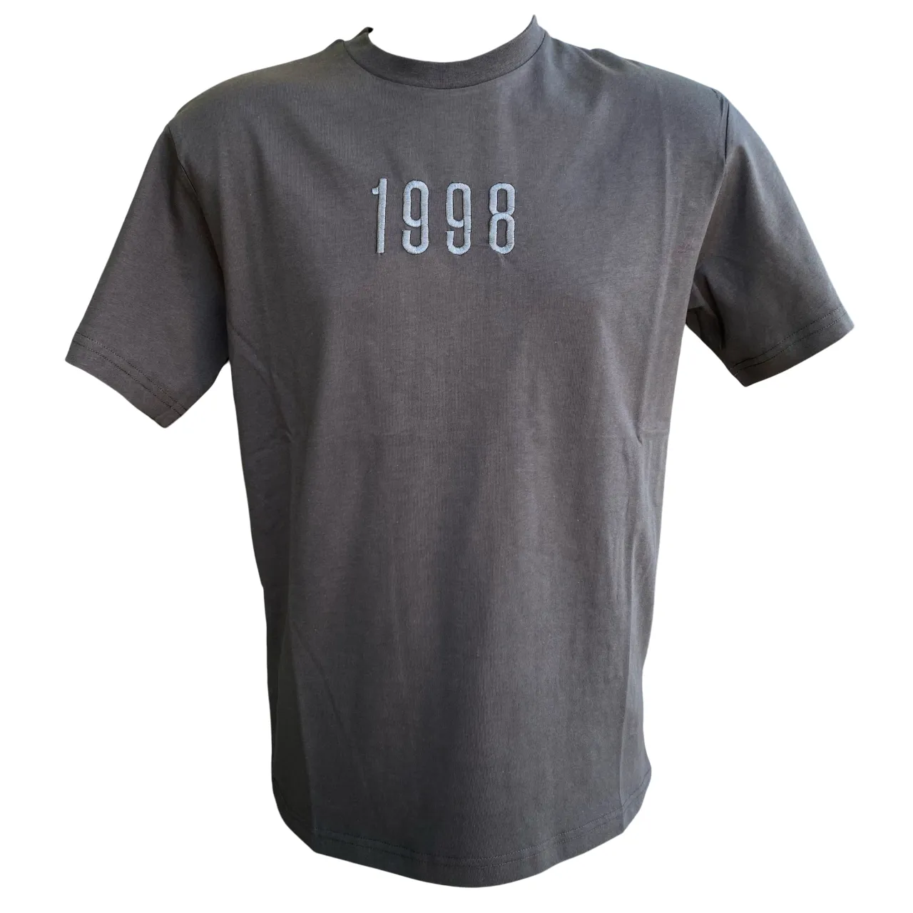 Stylish Essential Oversized Cut Bikkembergs maglietta manica corta da uomo con ricamo 1998 BMT0904 8001 nero