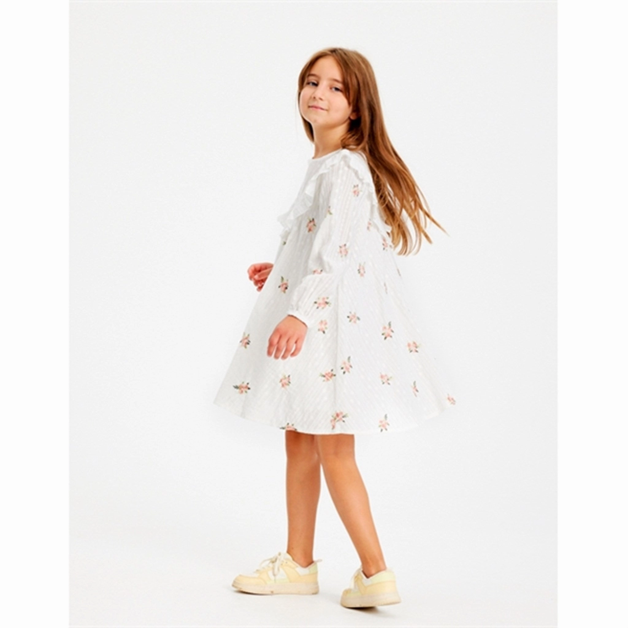 THE NEW White Swan Grace Dress Stylish Layering Vintage feel