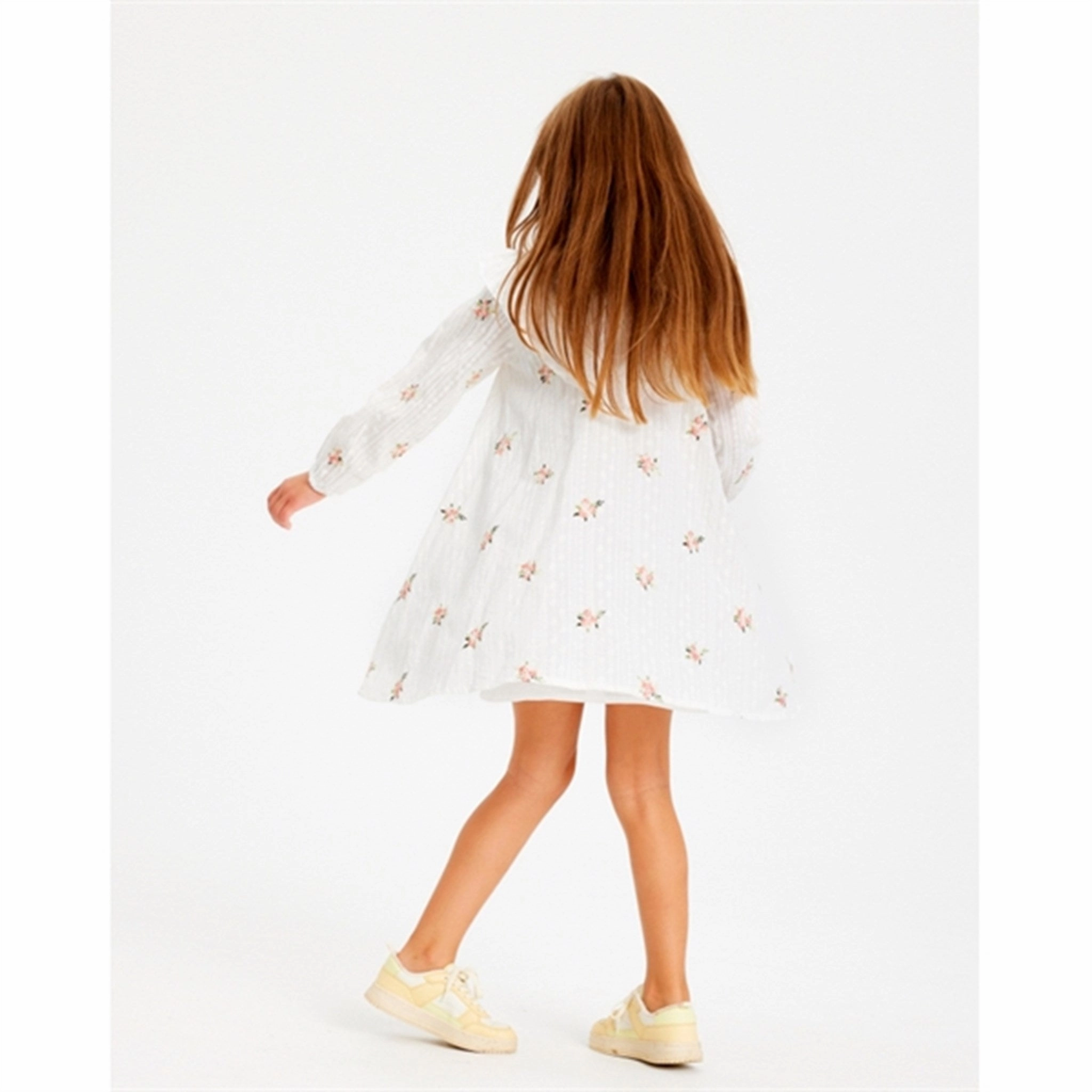 Daily Movement THE NEW White Swan Grace Dress