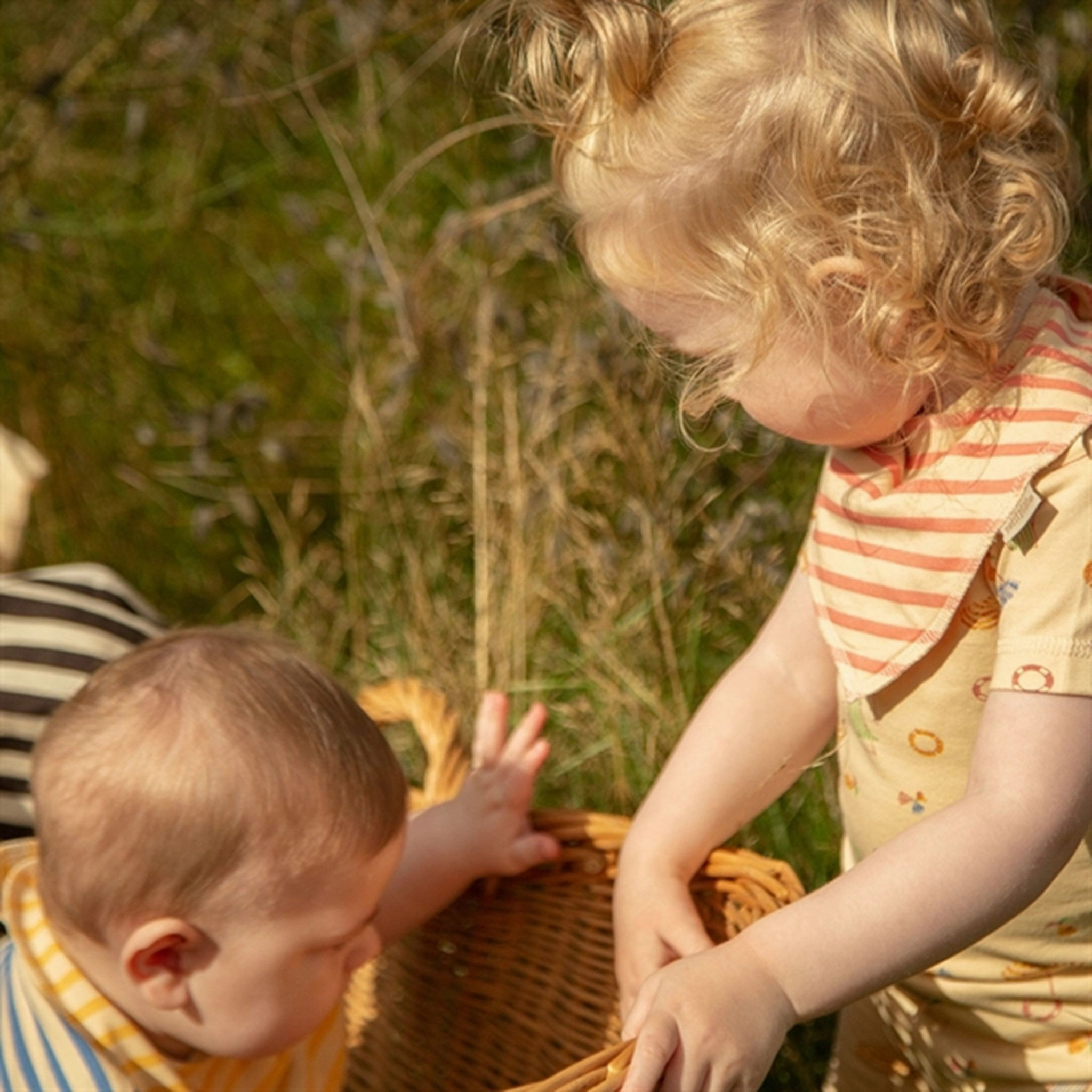 Petit Piao Beach T-shirt Baggy Street Comfort Slim fit clothing