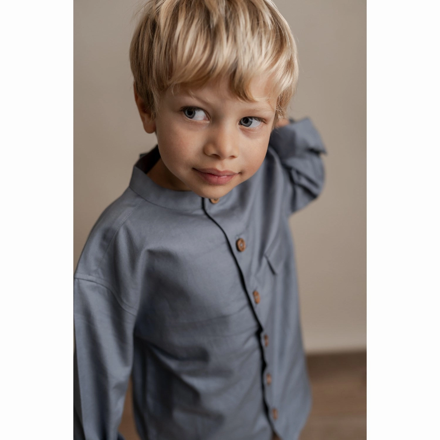 Seamless construction Hanevild Blue Visti Shirt