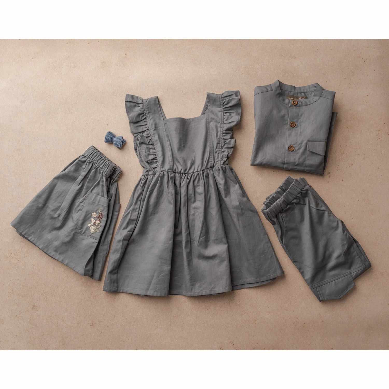 Fitted Design Neutral Tones Hanevild Blue Visti Shirt