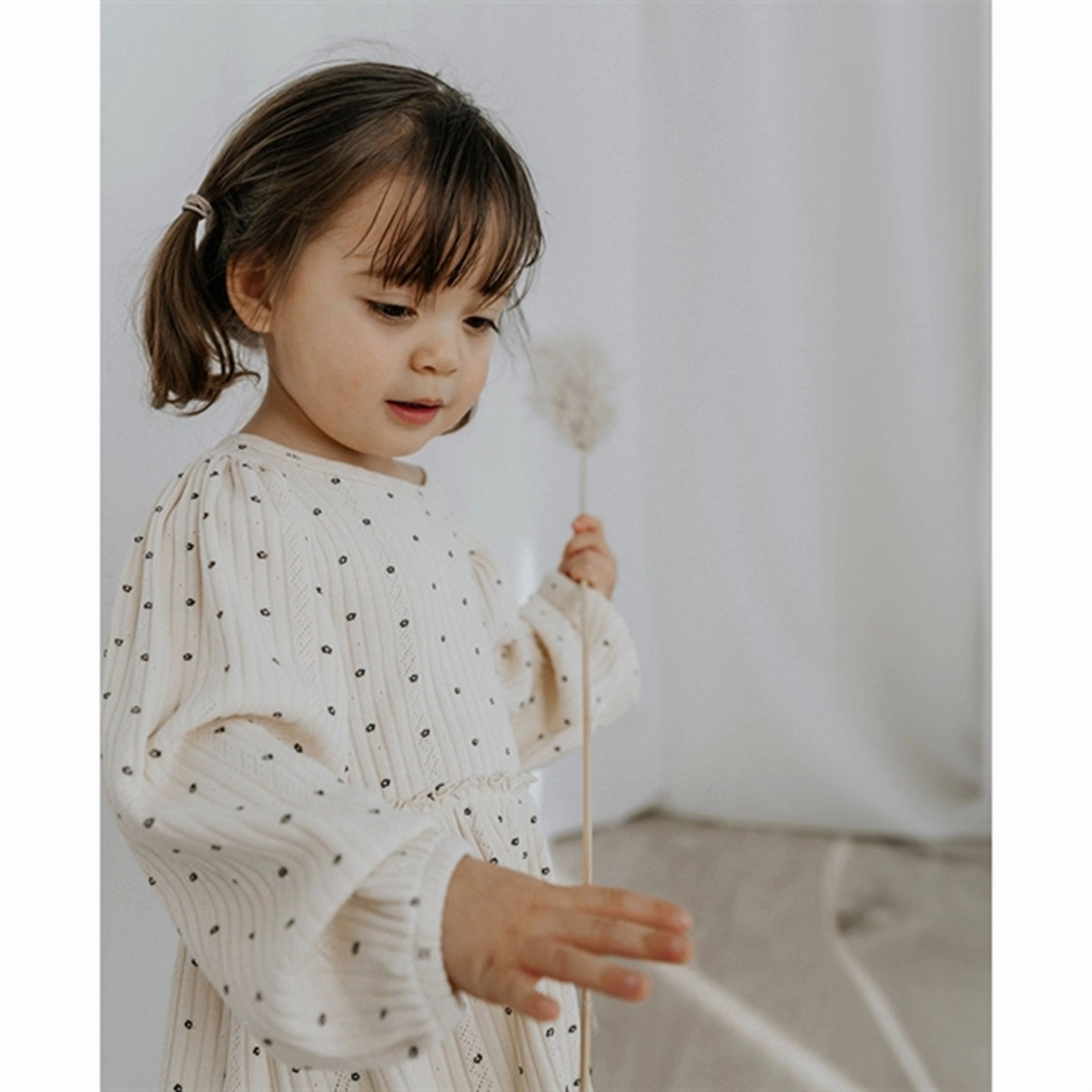 Fliink Sandshell Aop Olivia Blouse Weekend Vibes Laser Cut Edge Detail