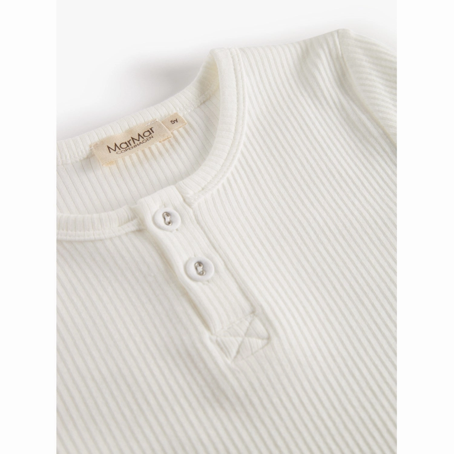 Temperature Regulating Essential Wardrobe MarMar Modal Gentle White Blouse