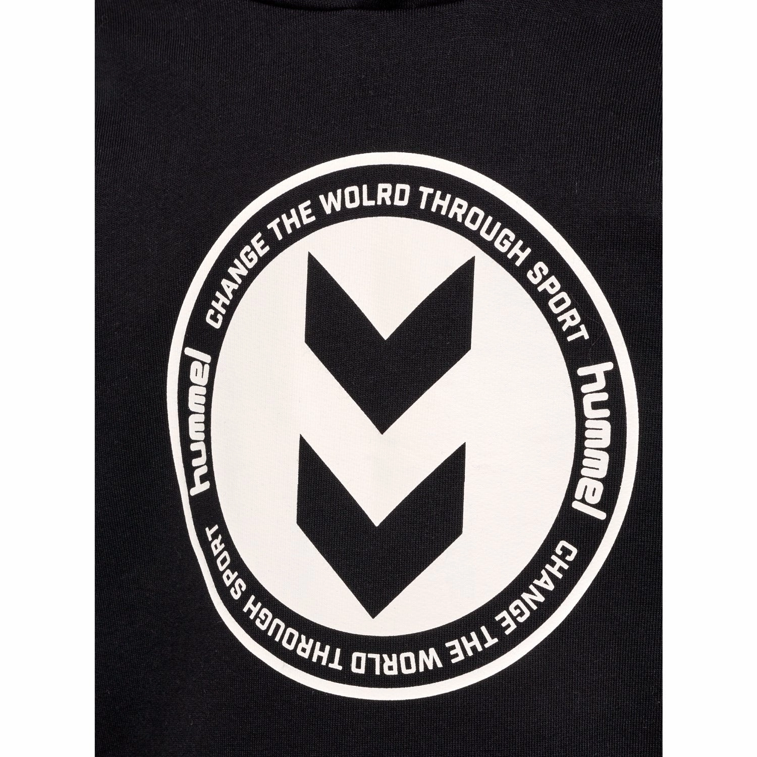 Hummel Black Ready Hoodie urban vibe