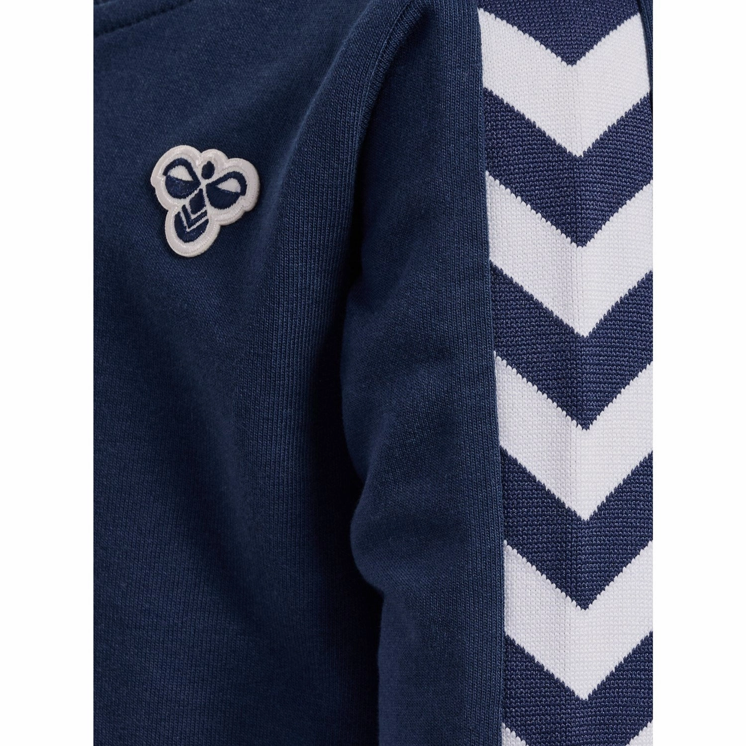 Hummel Dress Blues Mini Reg Chevron Set Sport-Friendly Design