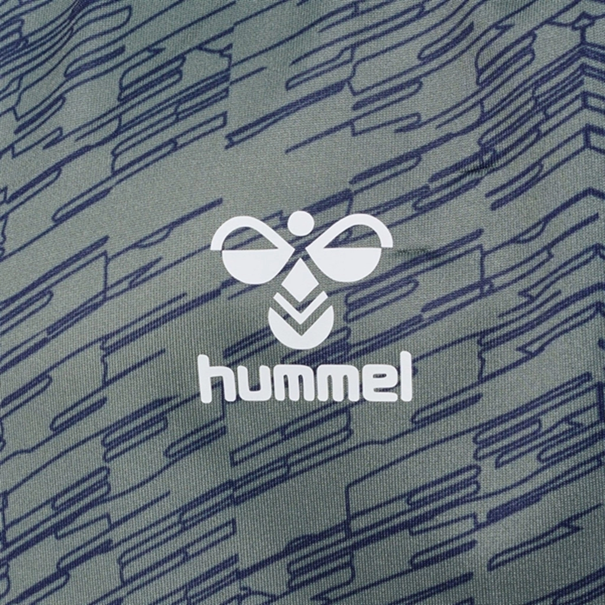 Hummel Laurel Wreath Dams T-shirt Solid Color Stylish Look