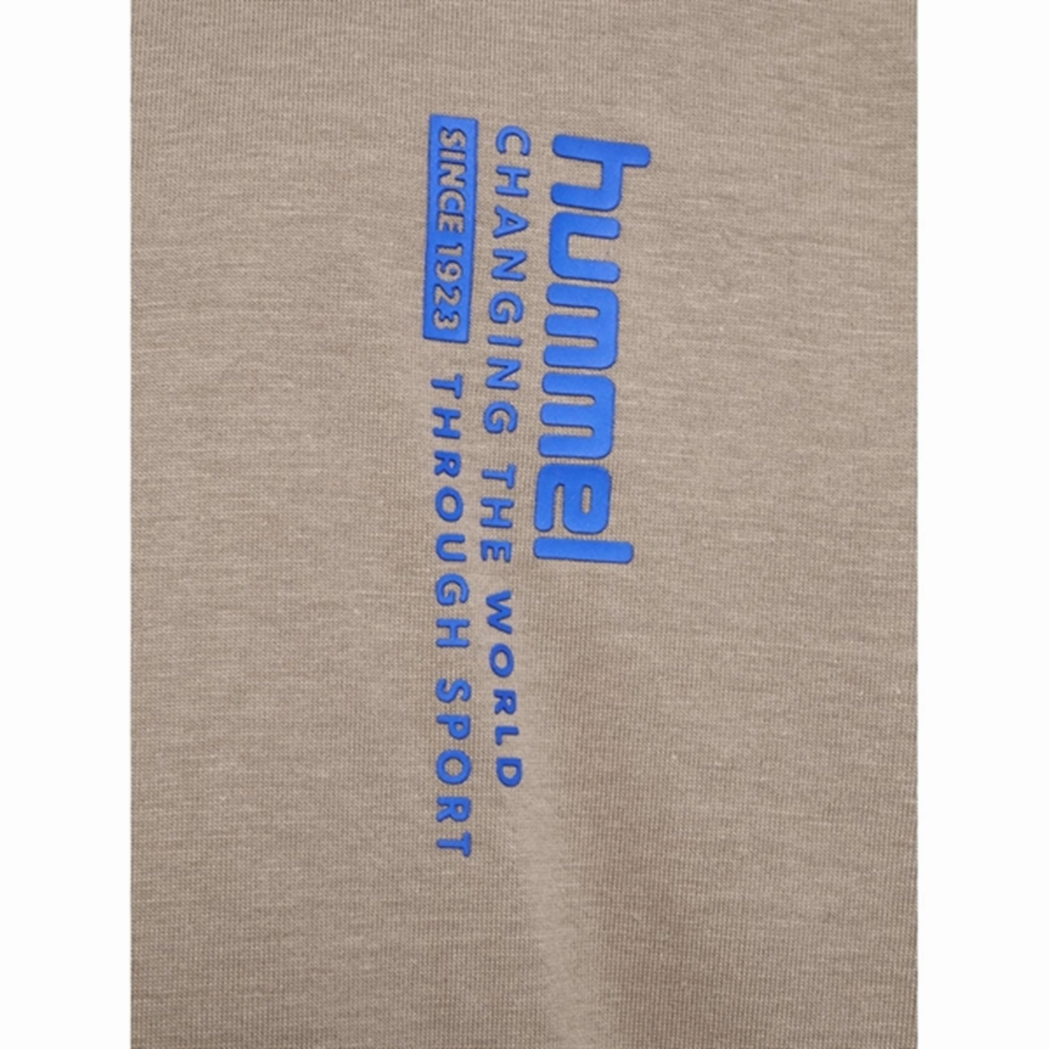 Seasonal Smart Slim Fit Cut Hummel Roasted Cashew Dante T-Shirt