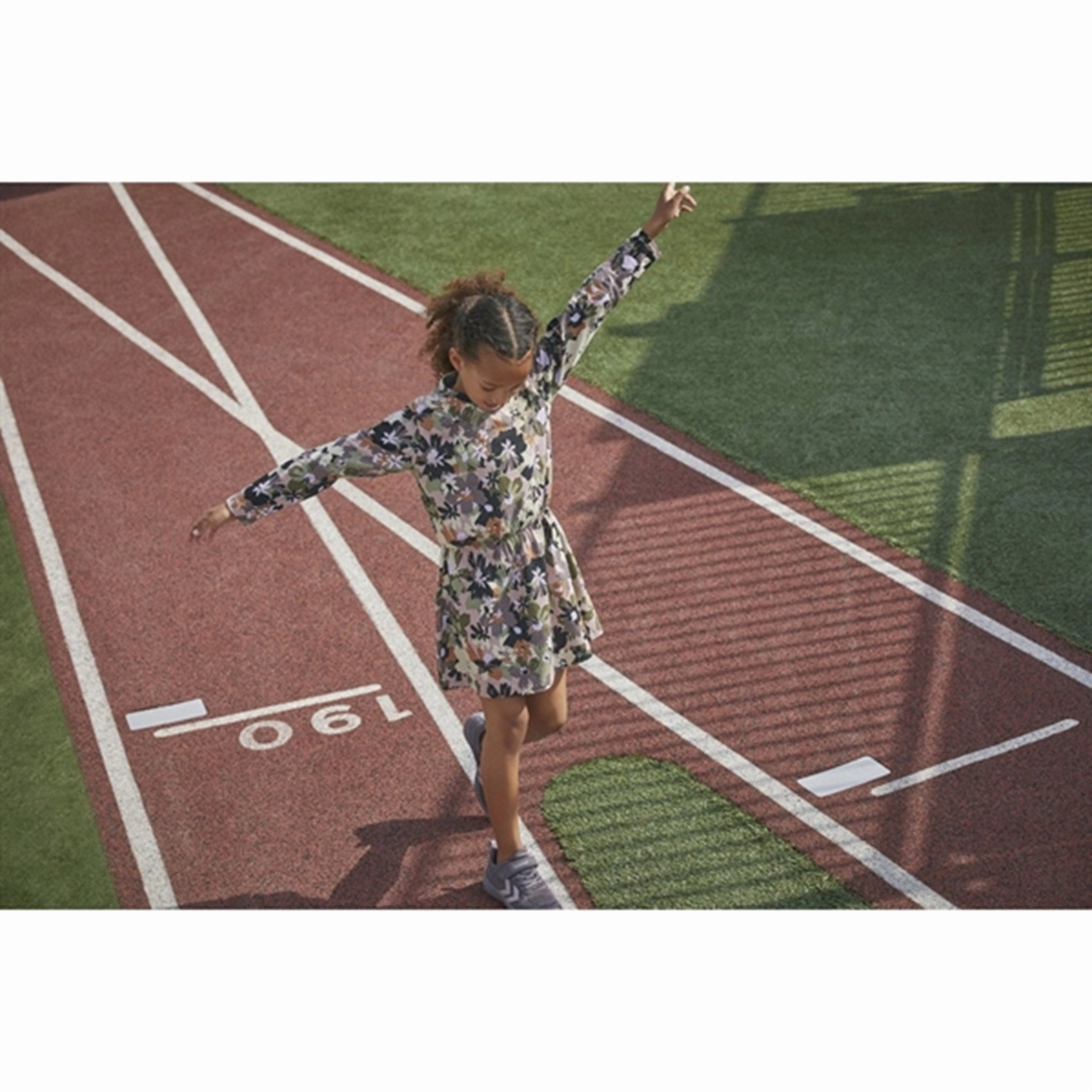 Fashionable Design Dressy Glow Hummel Sparrow Marble Dress