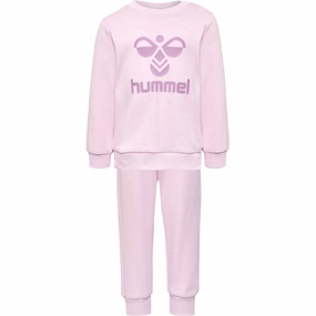 Hummel Winsome Orchid Arine Sweat set branding venue MultiPocket Design