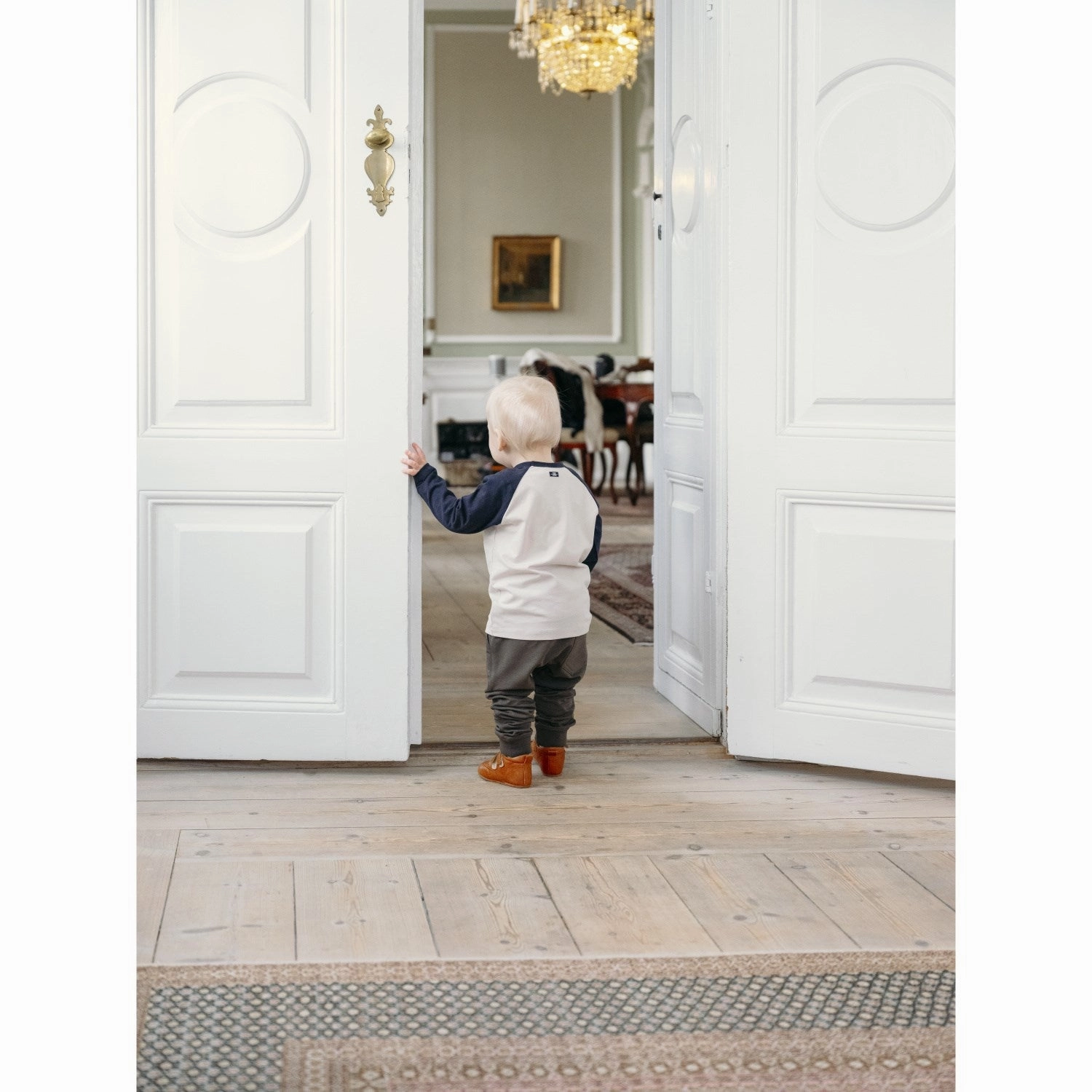 Street Fashion Hust & Claire Navy Anton Blouse