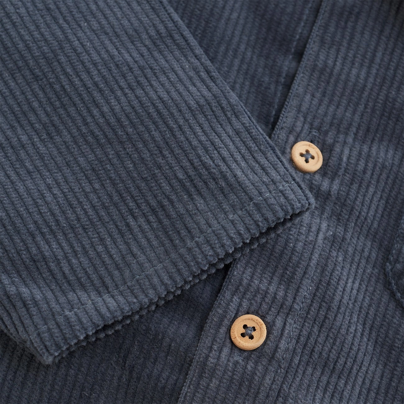 Huttelihut Stormy Weather Shirt Corduroy Summer Outfit Tagless Design