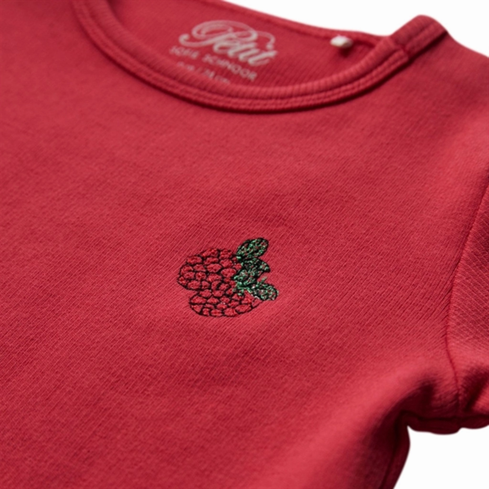 Winter Fashion Sofie Schnoor Berry Red Blouse