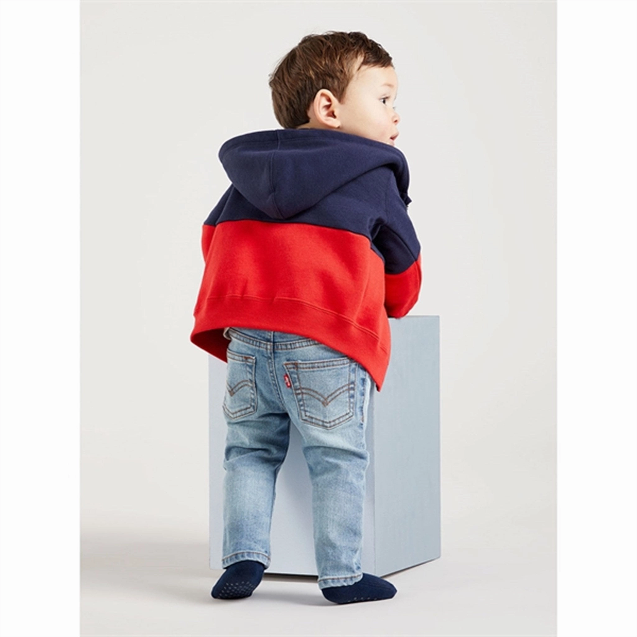 Levi's Skinny Denim Jeans Boy Band Work Meeting Beach Day