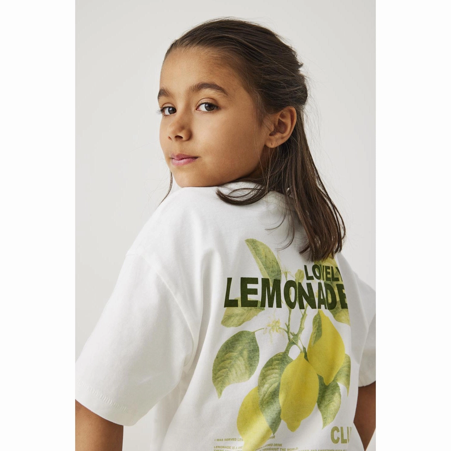 kids ONLY Cloud Dancer Lemonade Helen Life Loose Printed T-Shirt Stretchable Armholes Easy Care Fabric