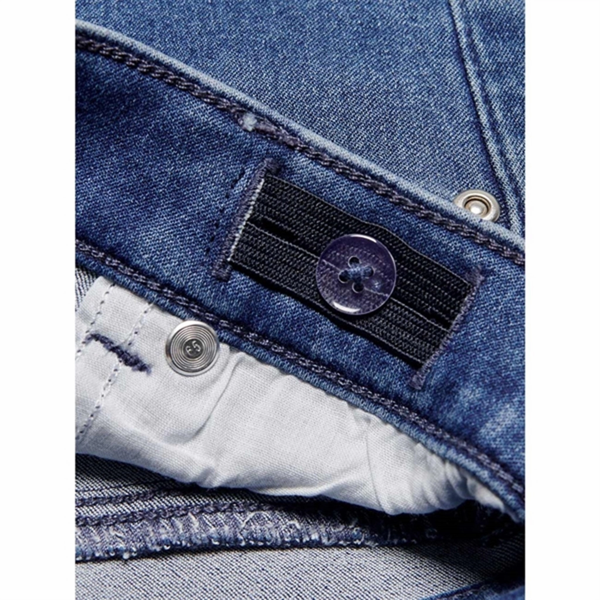 Kids ONLY Medium Blue Denim Royal Life Regular Flared Jeans Noos Urban Casual