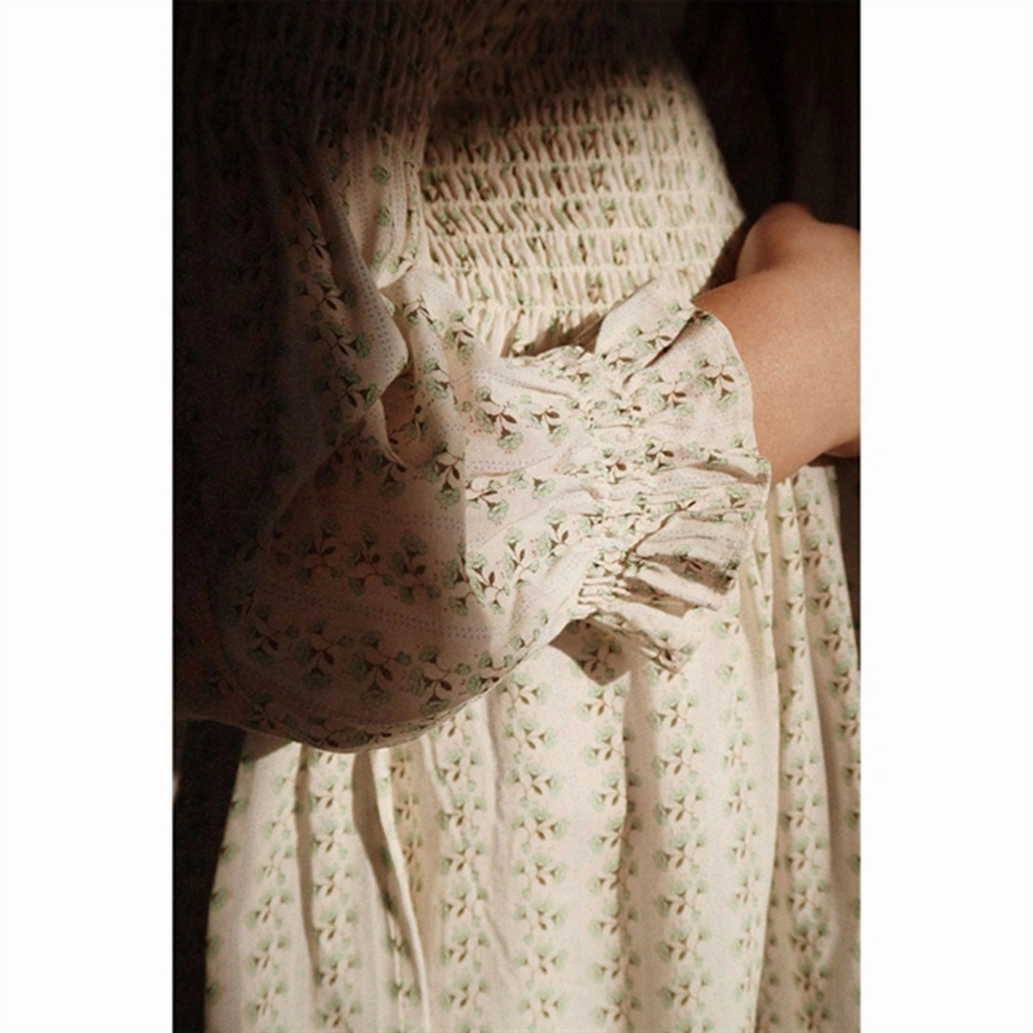 Konges Sl?jd Chalet Verde Lezzi Dress Flowing Layers Trendy And Comfortable