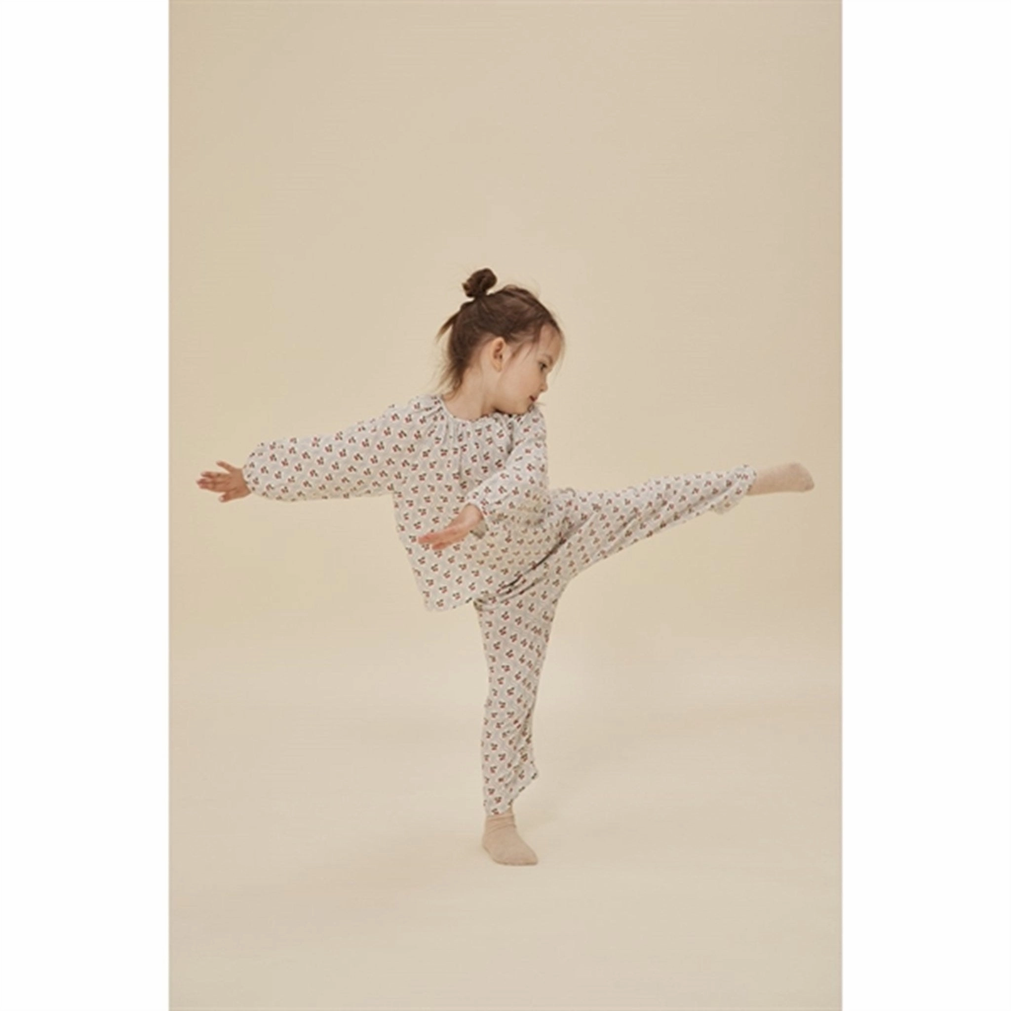 Plaid Design Perfect Fit Konges Sl?jd Cherry Motif Coco Blouse