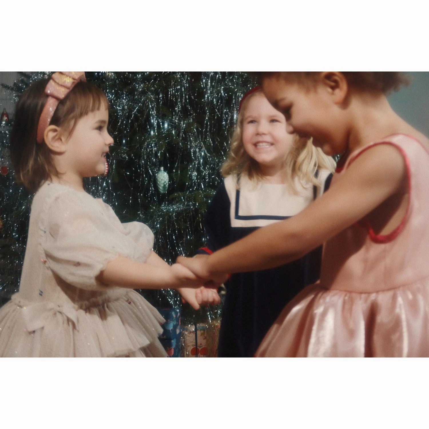 Konges Sl?jd Fairy Cherry Fay Dress Grs Vacation Outfit