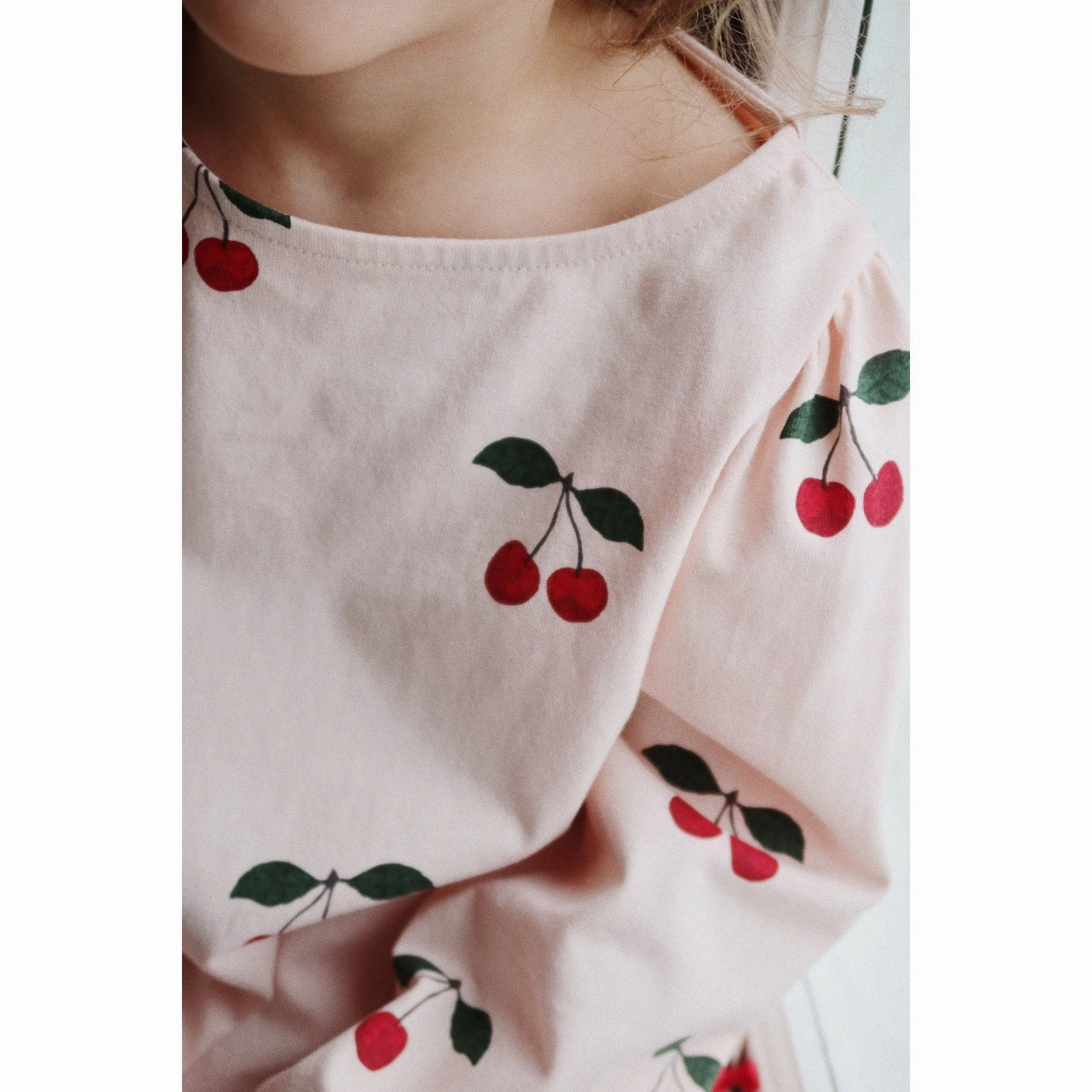 Konges Sl?jd Ma Grande Cerise Peony Drey Slit Tee Gots Holiday Travel