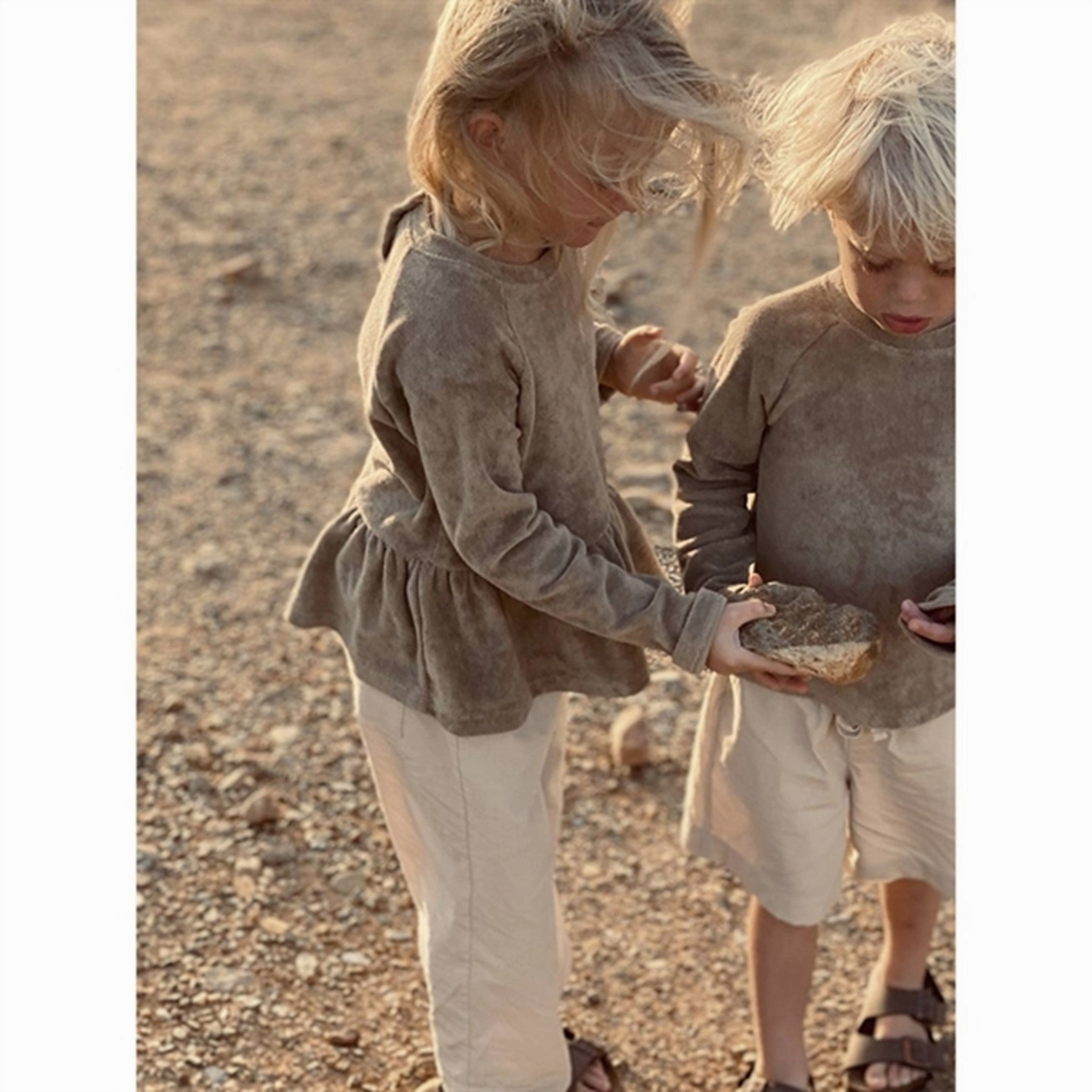 lalaby Toffee Elo Jumper Backpacking Trip Effortless Style