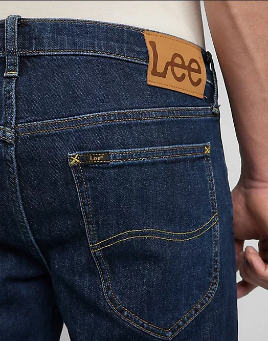 Lee Pantalone Jeans Uomo Daren Zip Fly Low Stretch L707PXXD deep dark stone Flexible Design Trendy Look