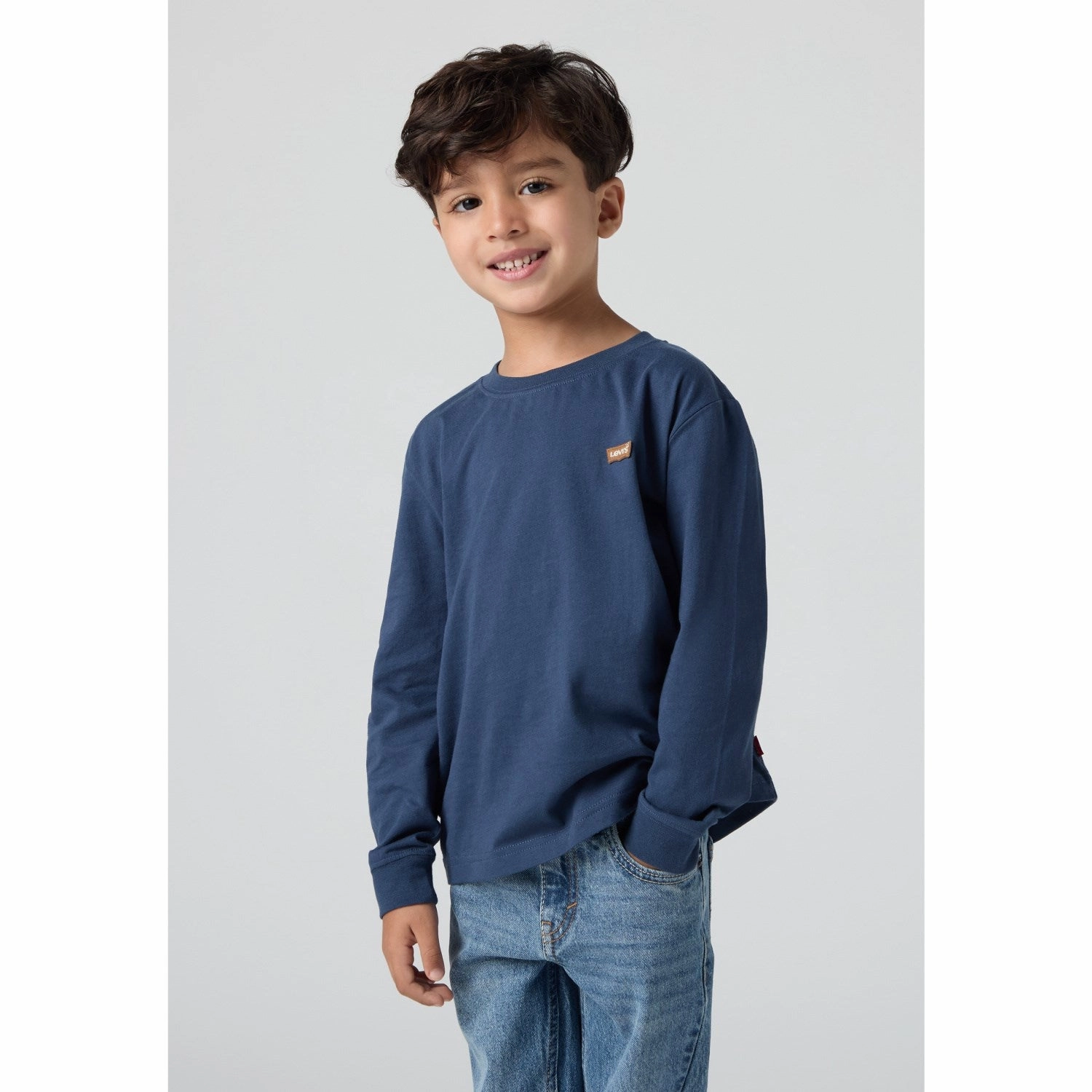 Weekend Vibes youth trend Levi's Big Dipper L/S Batwing Chesthit Tee