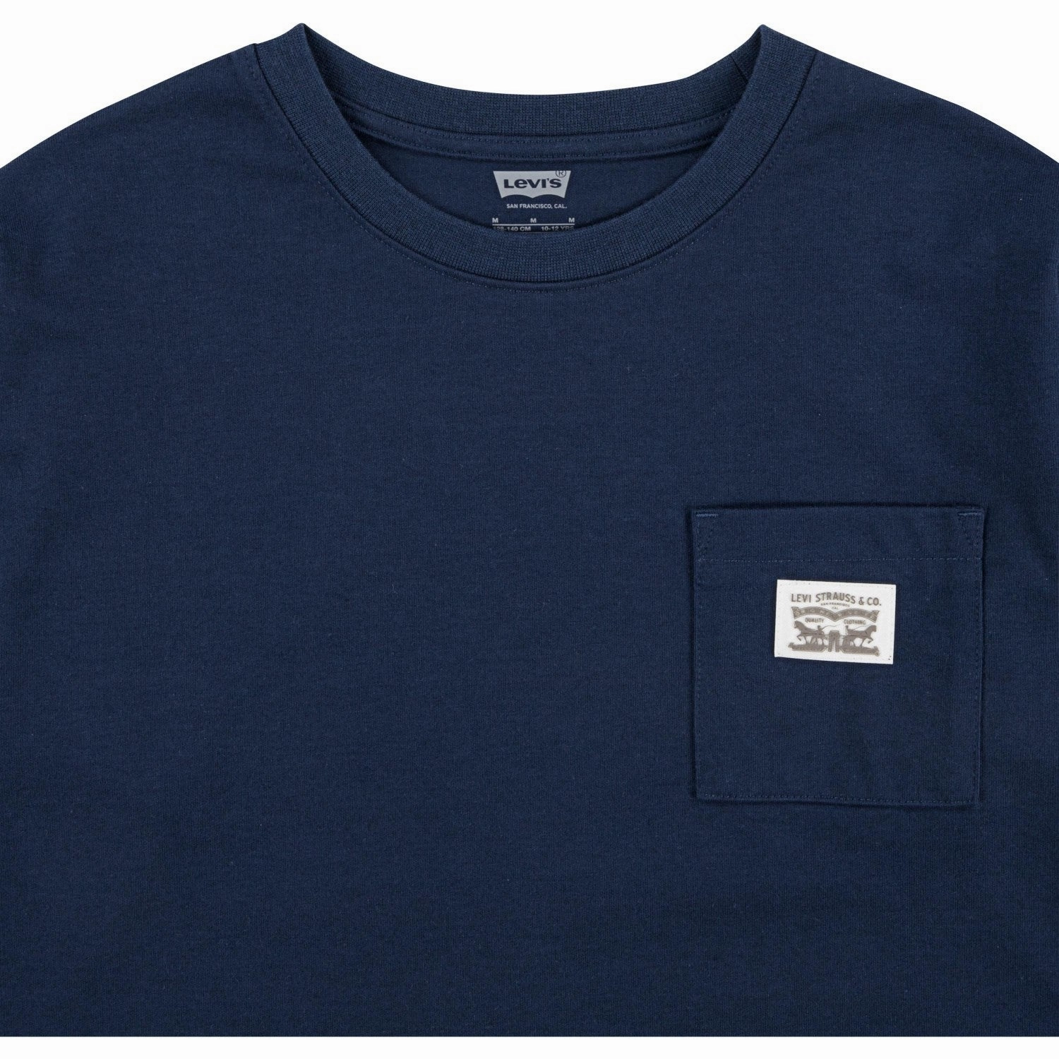 Levi's BLUE Organic Patch Pocket Tee Multipurpose Layering Fabric
