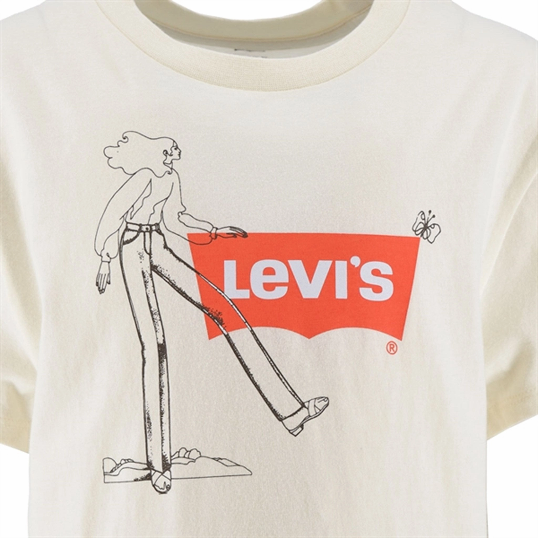 Breezy Comfort Levi's Oversized Graphic T-Shirt Antique White