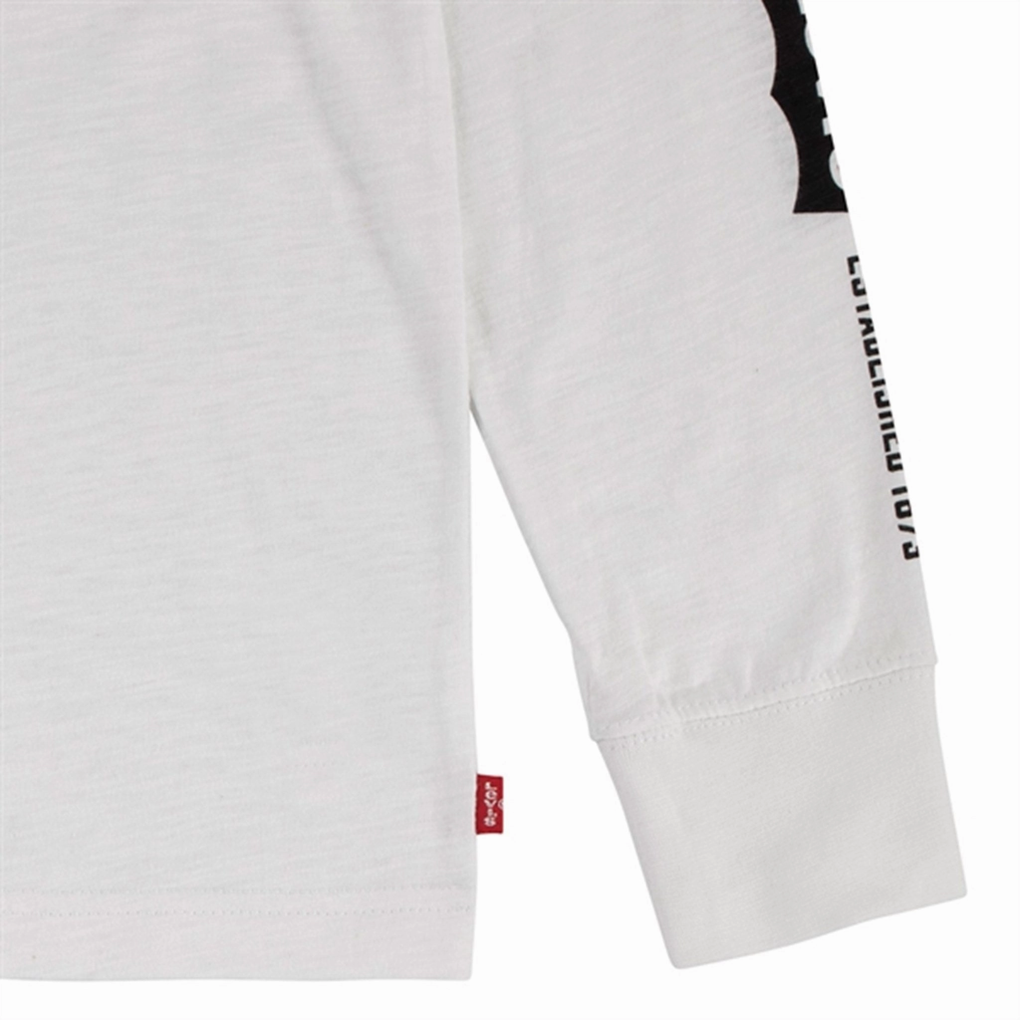 Athletic Cut Seasonal Trend Levi's Photoreal Long Sleeve T-Shirt Bright White