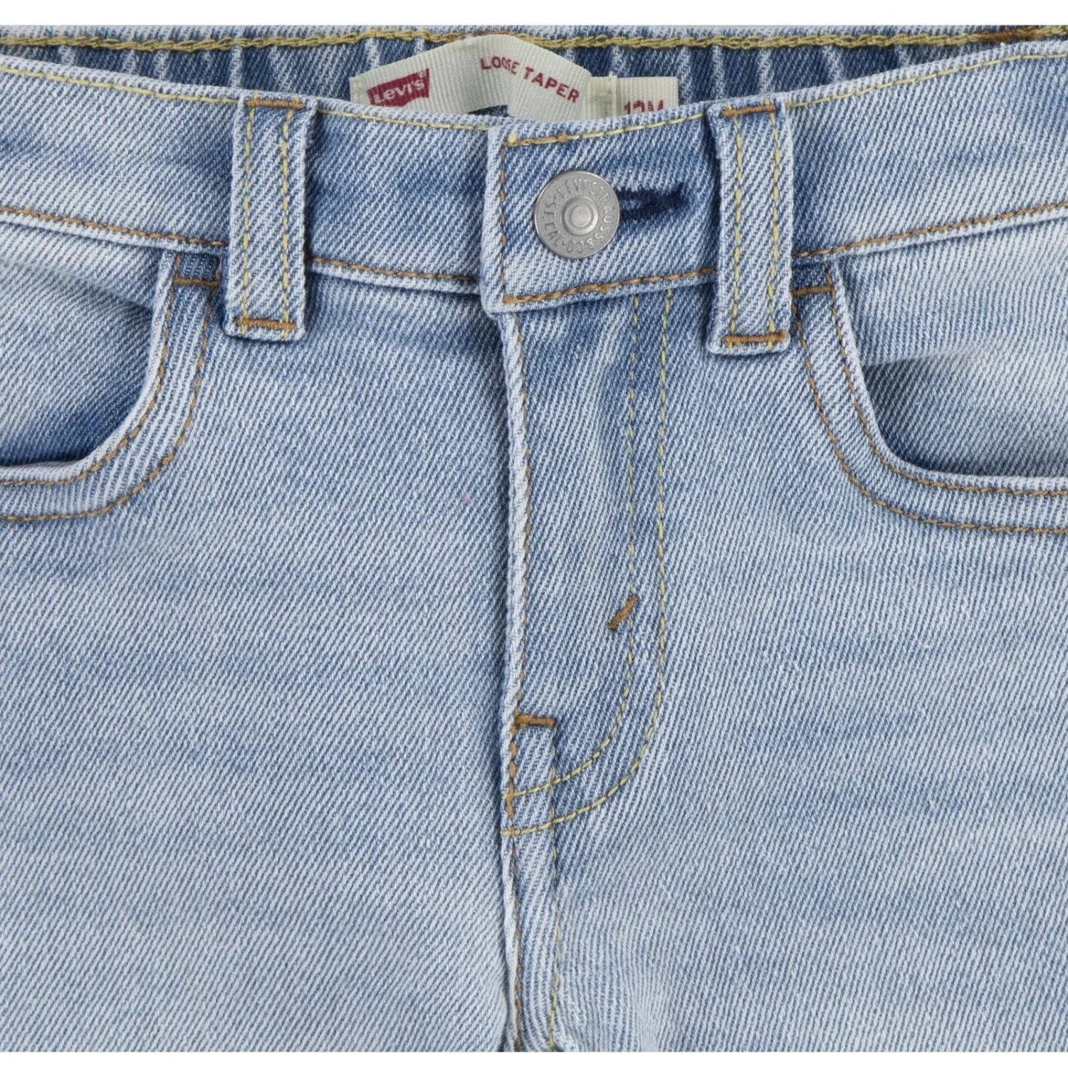 Outdoor Adventure Party Look Youth Style Levi's Kiss And Goodbye Lvb Stay Loose Taper Jeans