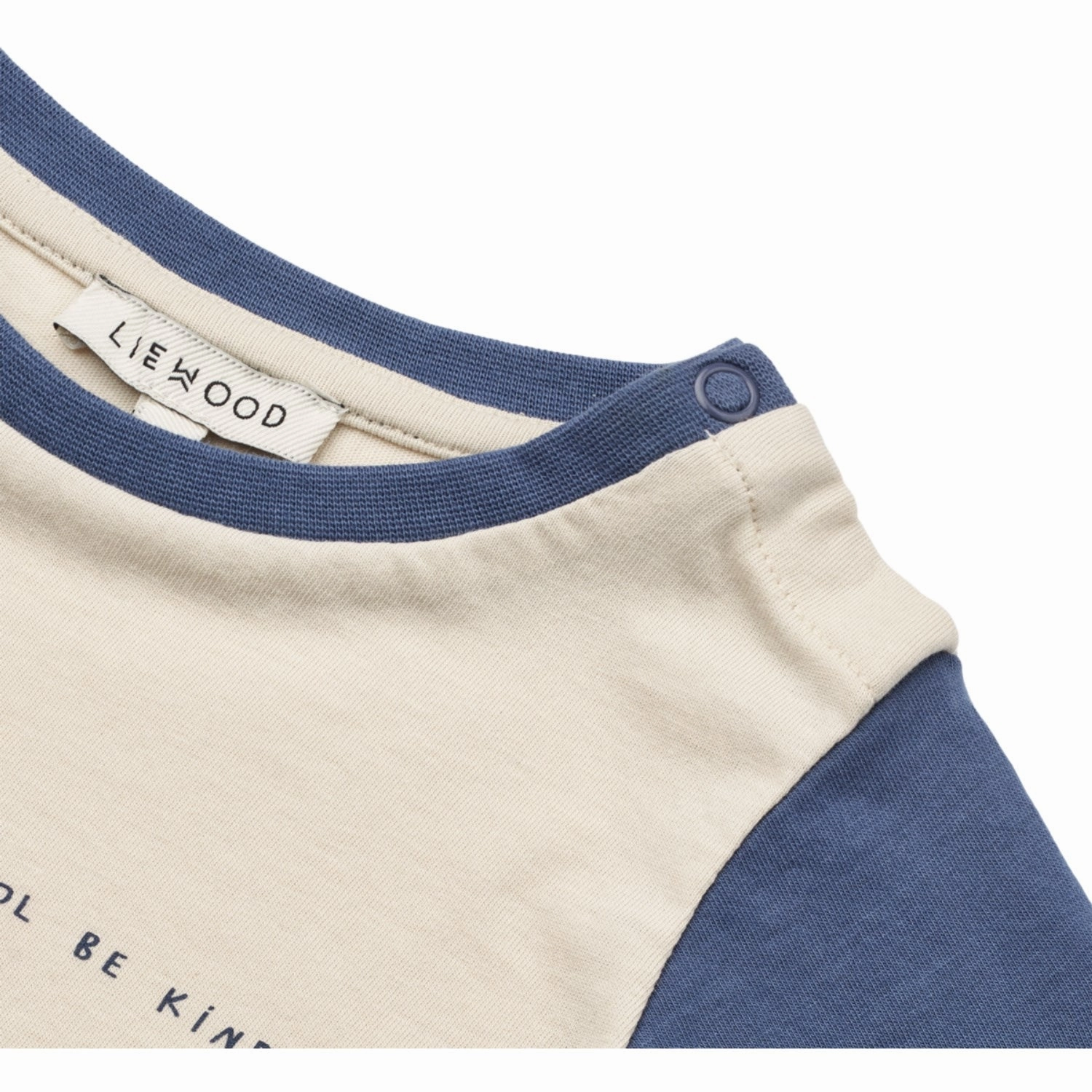 Weekend Outfit Youthful Vibe LieWood Walrus / Sandy Apia Baby Placement Longsleeve Tee Ss