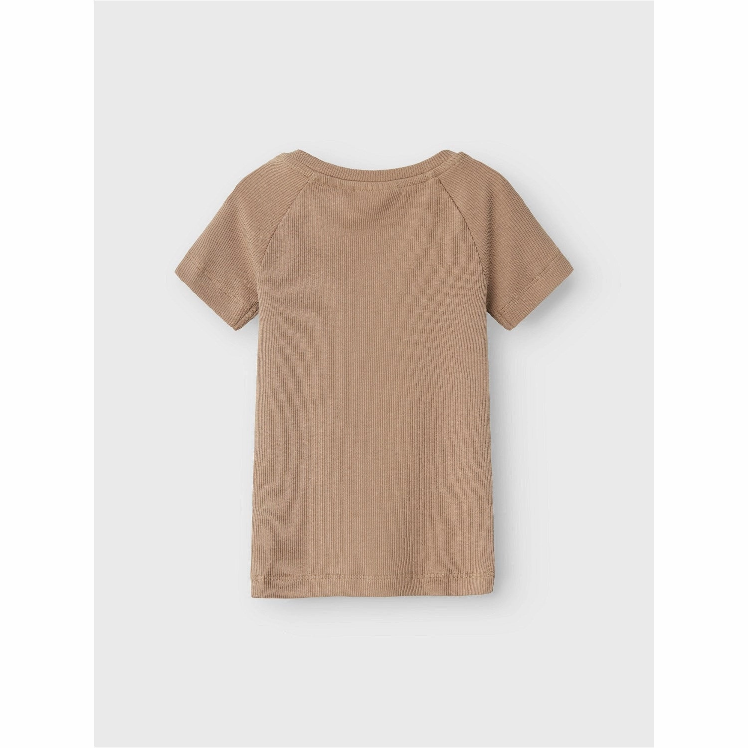 Lil'Atelier Mocha Meringue Gago Kub Slim T-Shirt Sustainable Dye Process Chic and Cozy