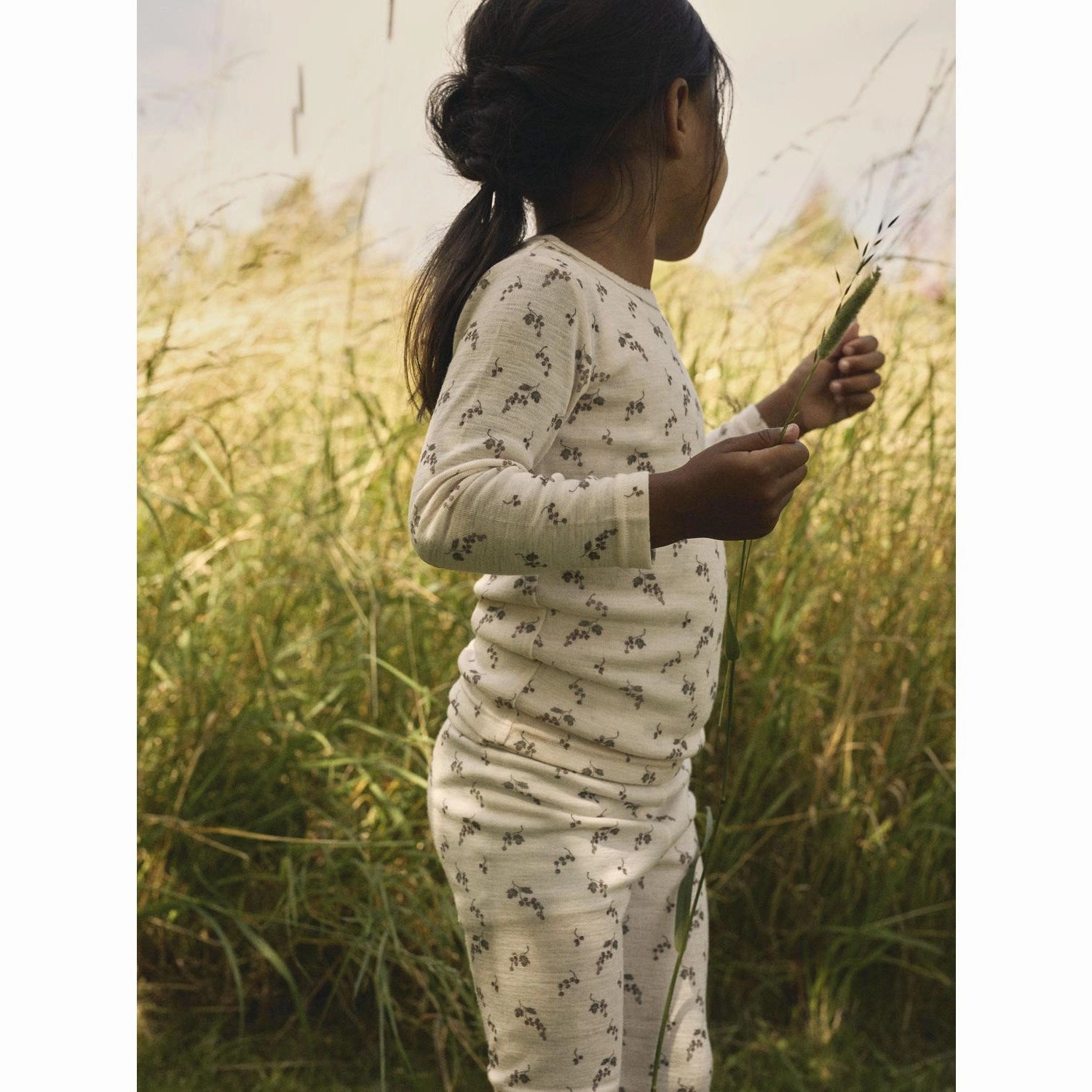 Lil'Atelier Morganite Berry Nmfnoel Nia Wool Ls Slim Top Lil Solid Color high-low hem