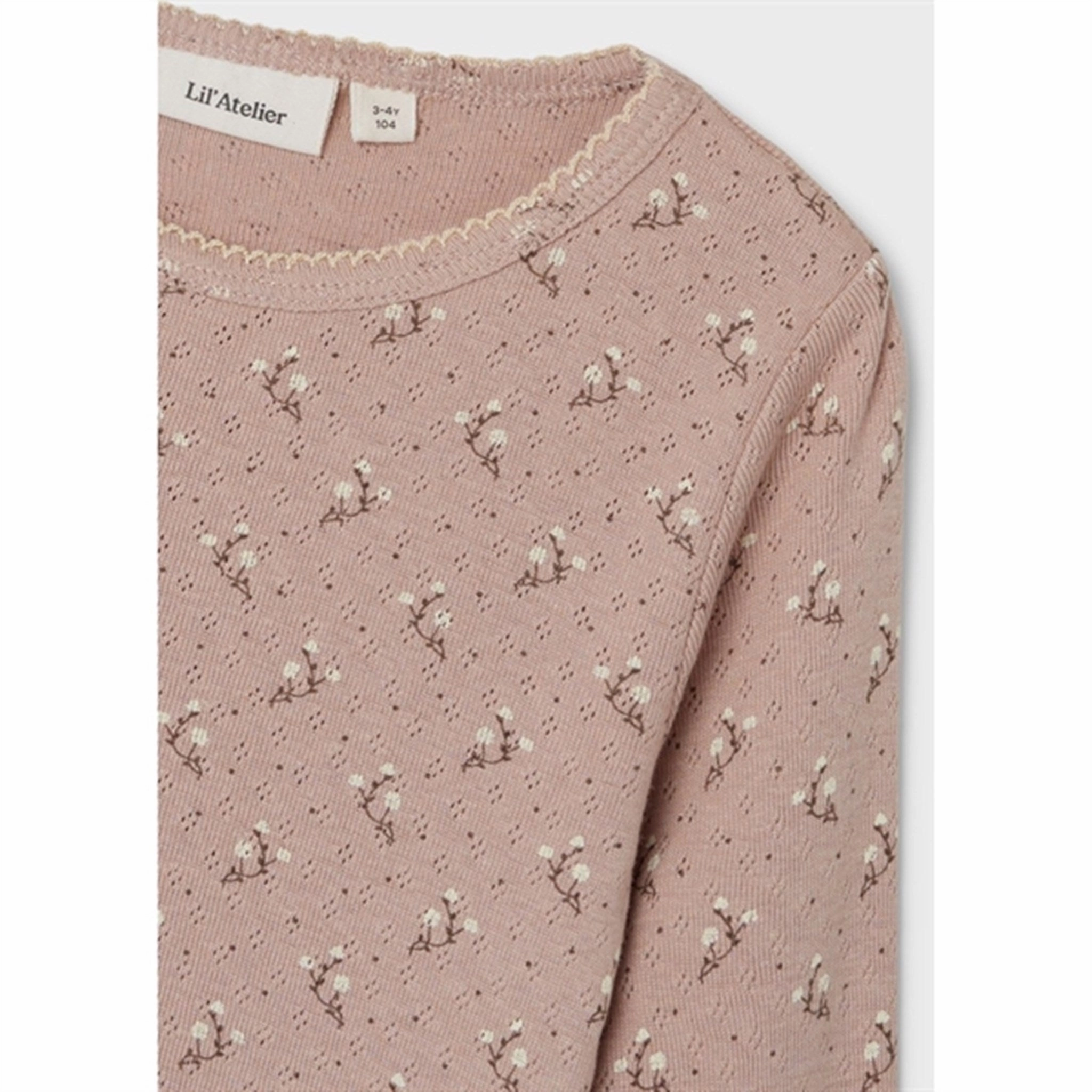 Lil'Atelier Nougat Rachello Slim Blouse Anniversary Celebration Party outfit