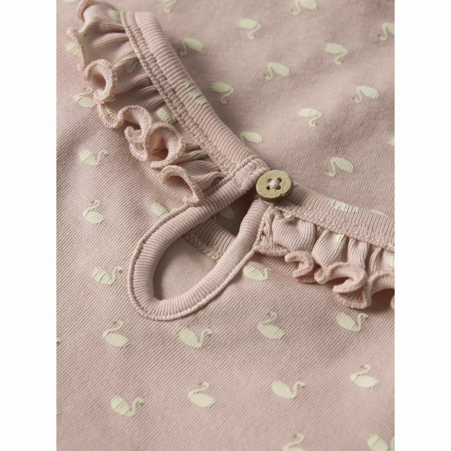 Lil'Atelier Peach Whip Swans Gayo Slim Blouse Summer Vibes Road Trip Ready