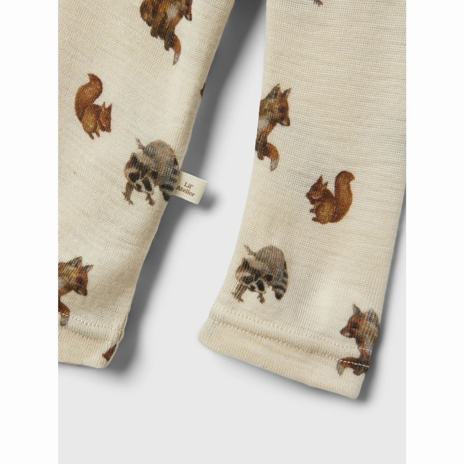 Lil'Atelier Sandshell Nimo Slim Wool/Modal Blouse AOP Business casual