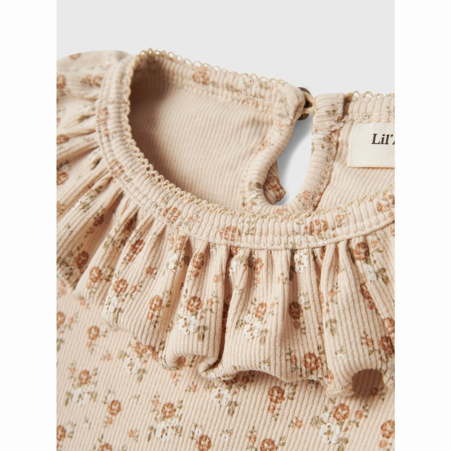 Wardrobe Essential Lil'Atelier Sheer Bliss Gago Kni Slim Blouse