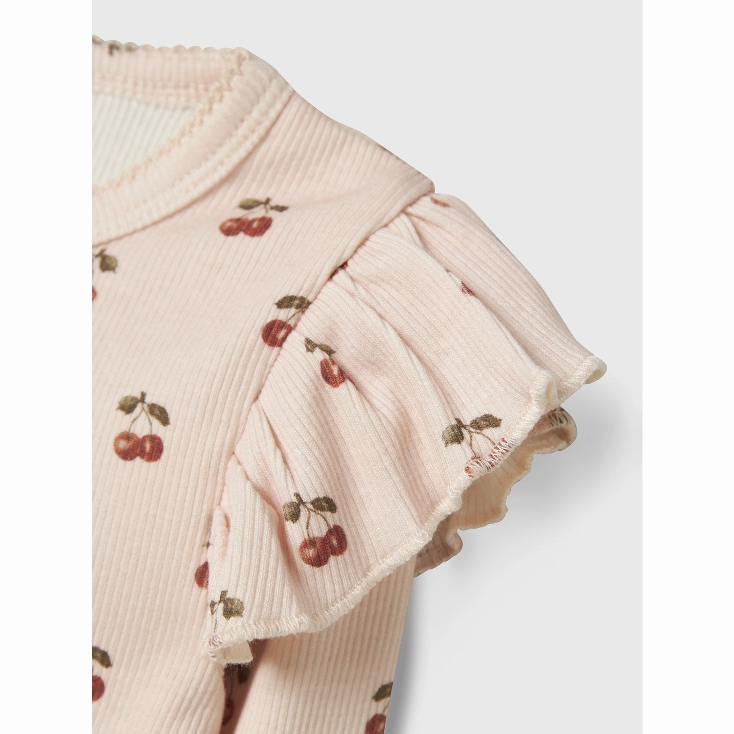 Structured Shoulder Support Adjustable Cuffs Lil'Atelier Silver Peony Lavo Eve Slim Blouse