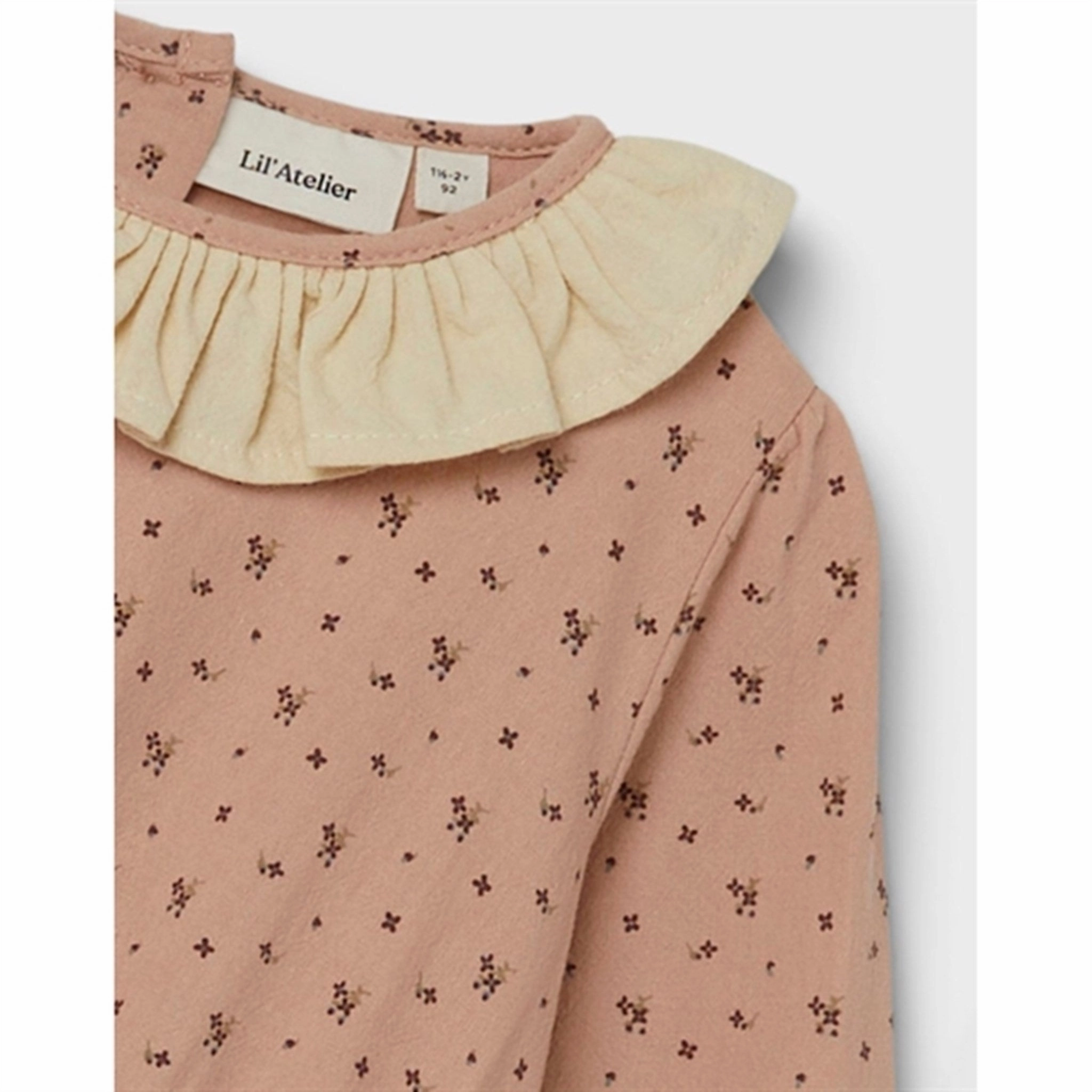 Lil'Atelier Sirocco Ola Dress Sharp Finish Modern Touch