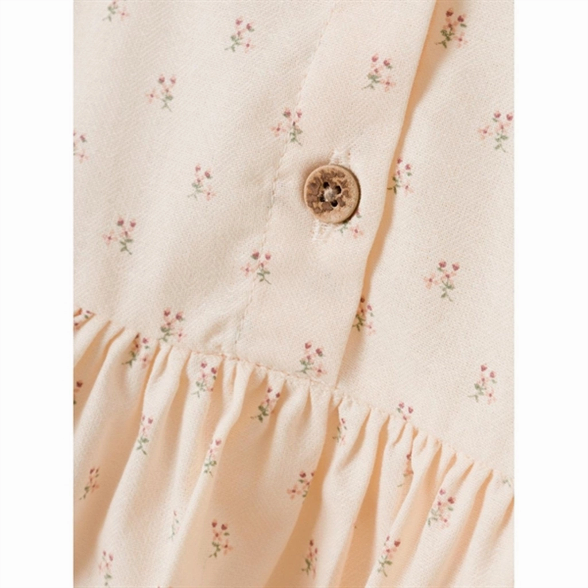 Warm Undertone Delicate Touch Lil'Atelier Turtledove Famaja Dress