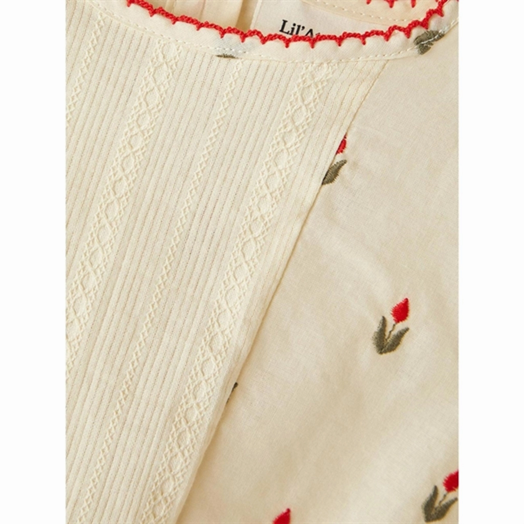 Lil'Atelier Turtledove Halma Loose Top Street Smart Look Comfortable Layer